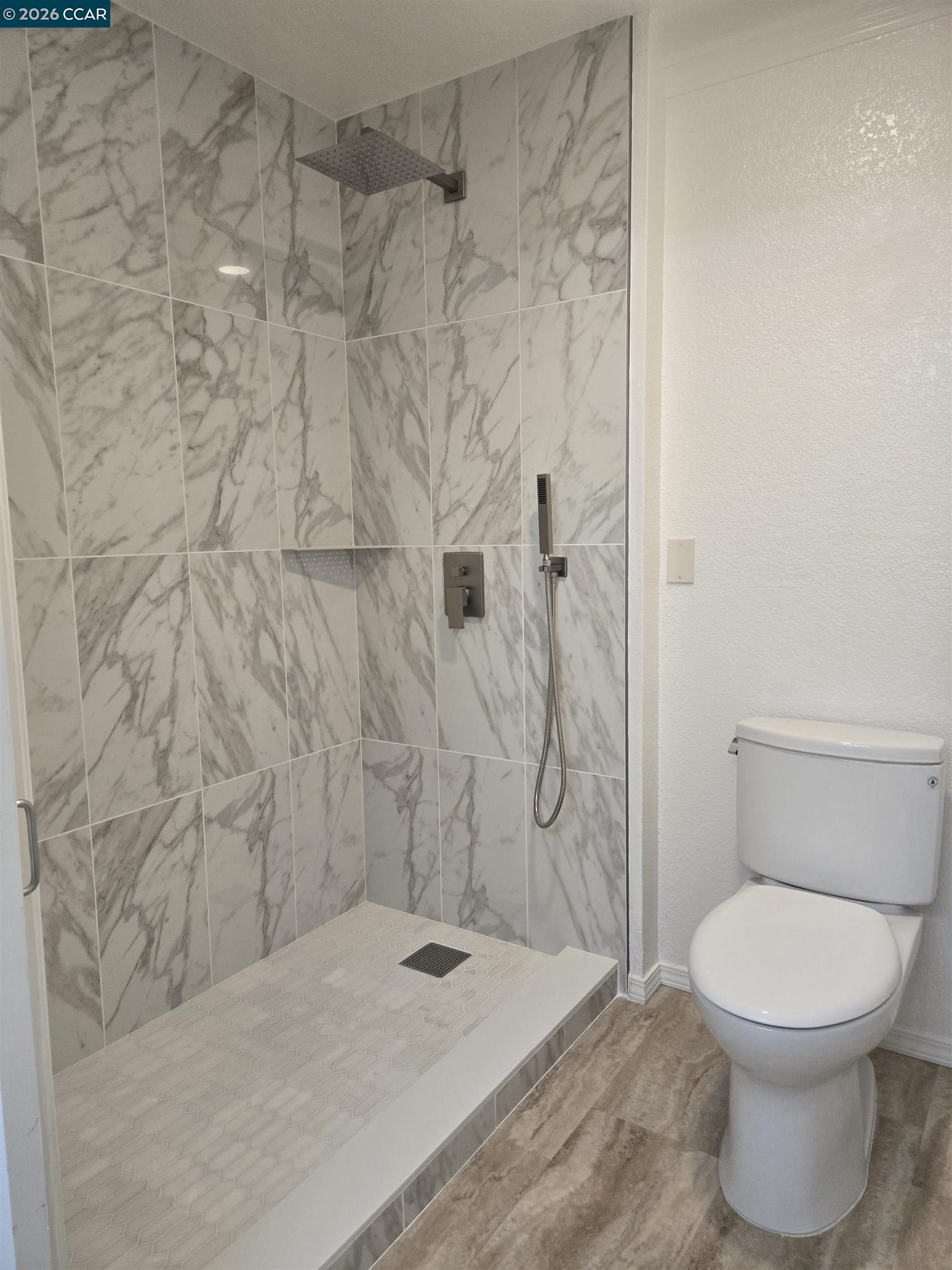 Photo #12: 41136945 Listing: Photo #12