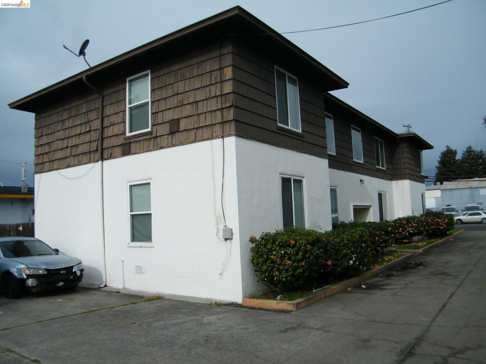Front Image Thumbnail for EB41136953