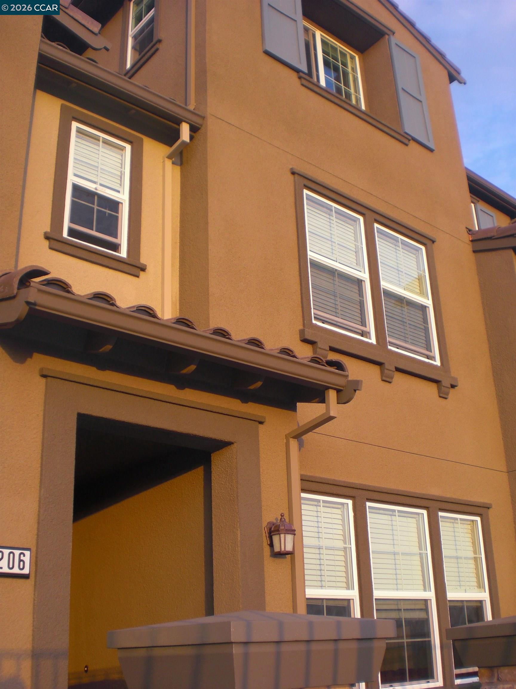 Photo #1: 41136971 Listing: Photo #1