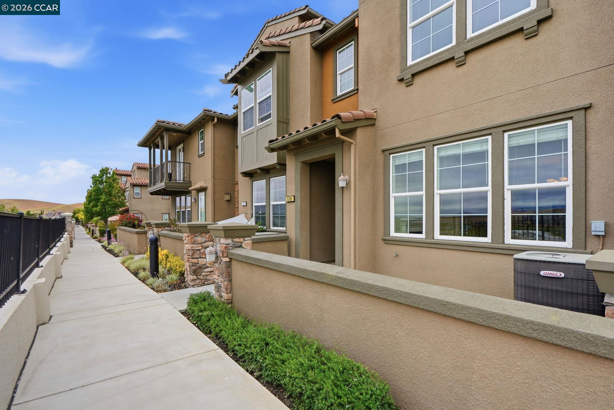 5206 Fioli Loop, San Ramon CA 94582 — photo 11