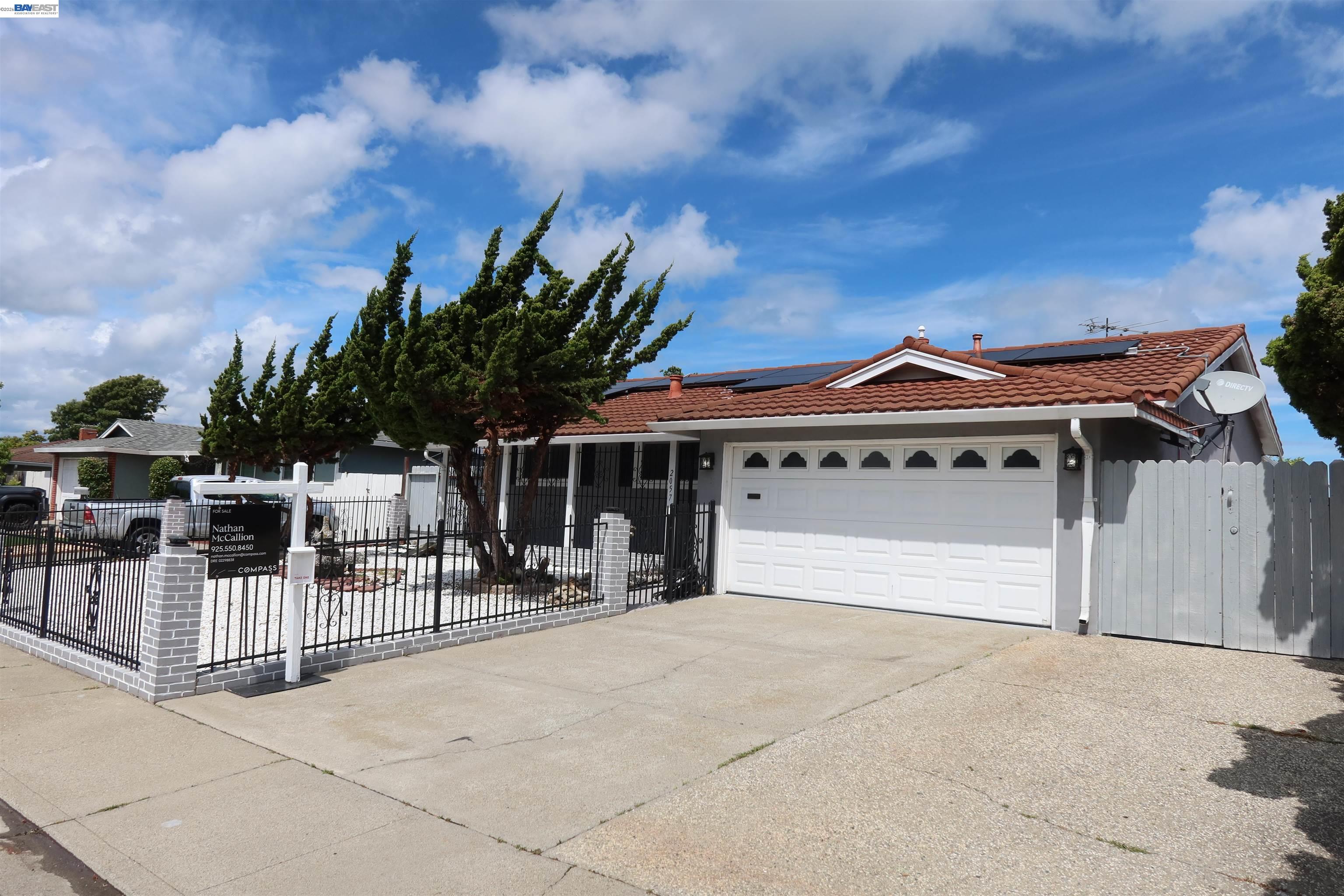 2057 Rosedale