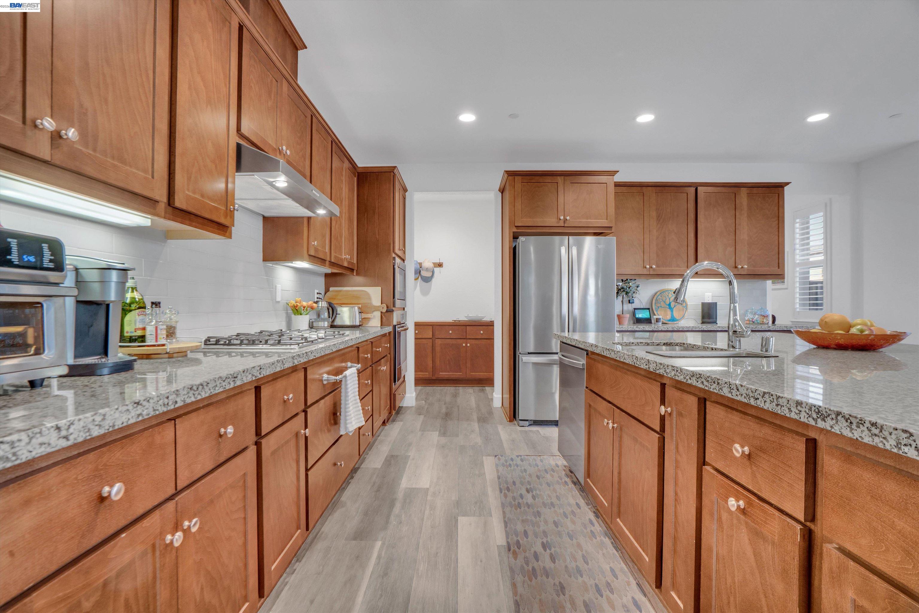 263 E Vita Ave, Mountain House CA 95391 — photo 8