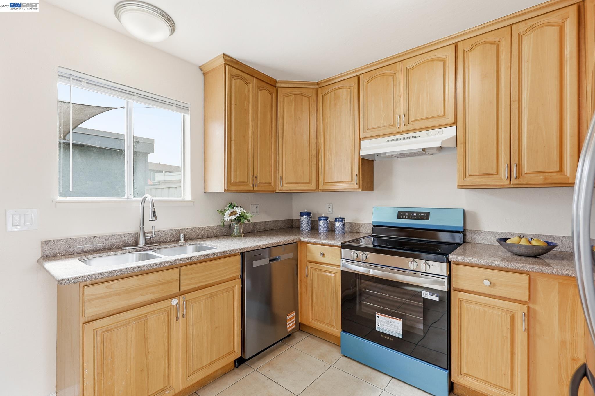 Photo #9: 41137017 Listing: Photo #9