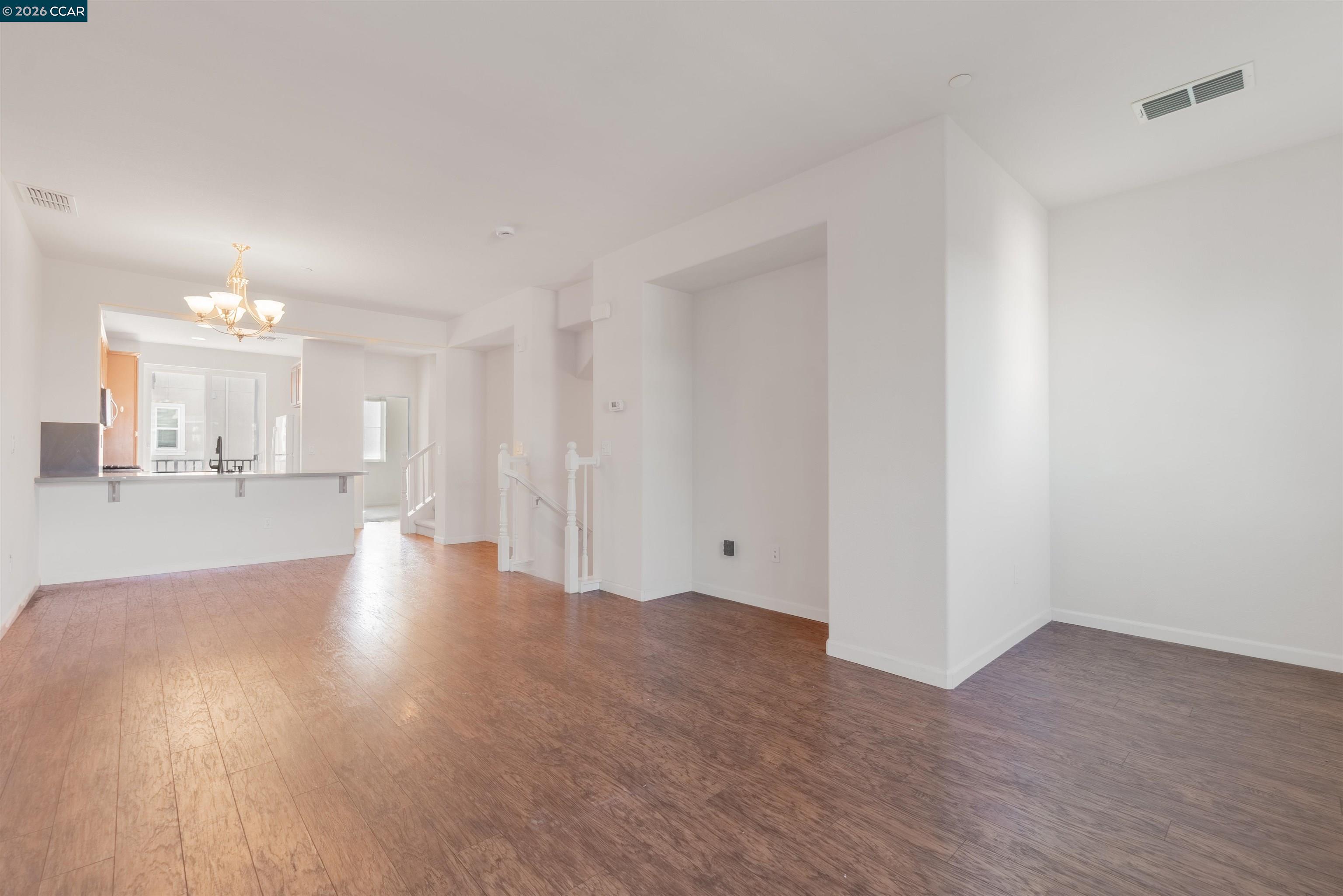 Photo #13: 41137025 Listing: Photo #13