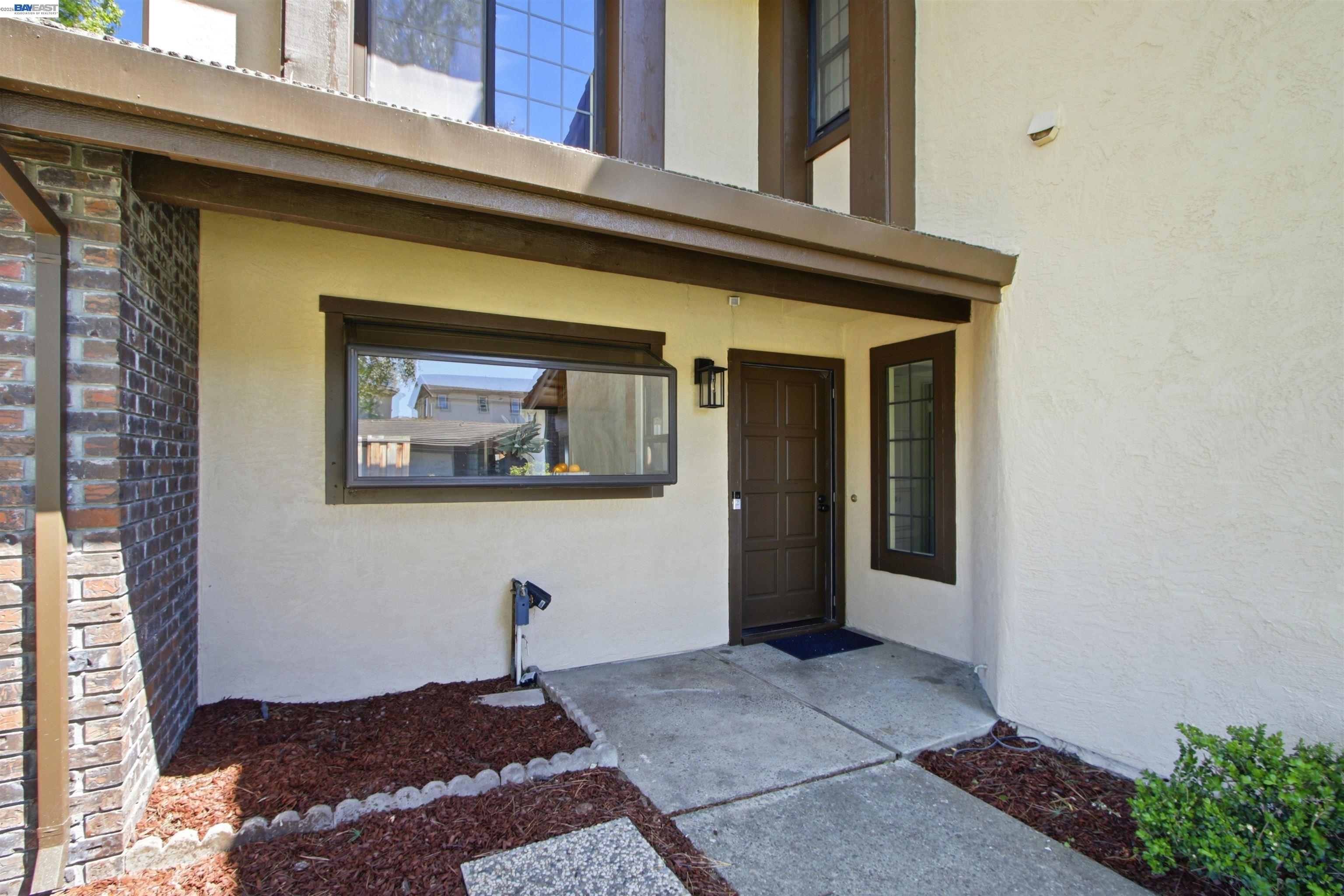 6010 Peppertree Ct, Newark CA 94560 — photo 5