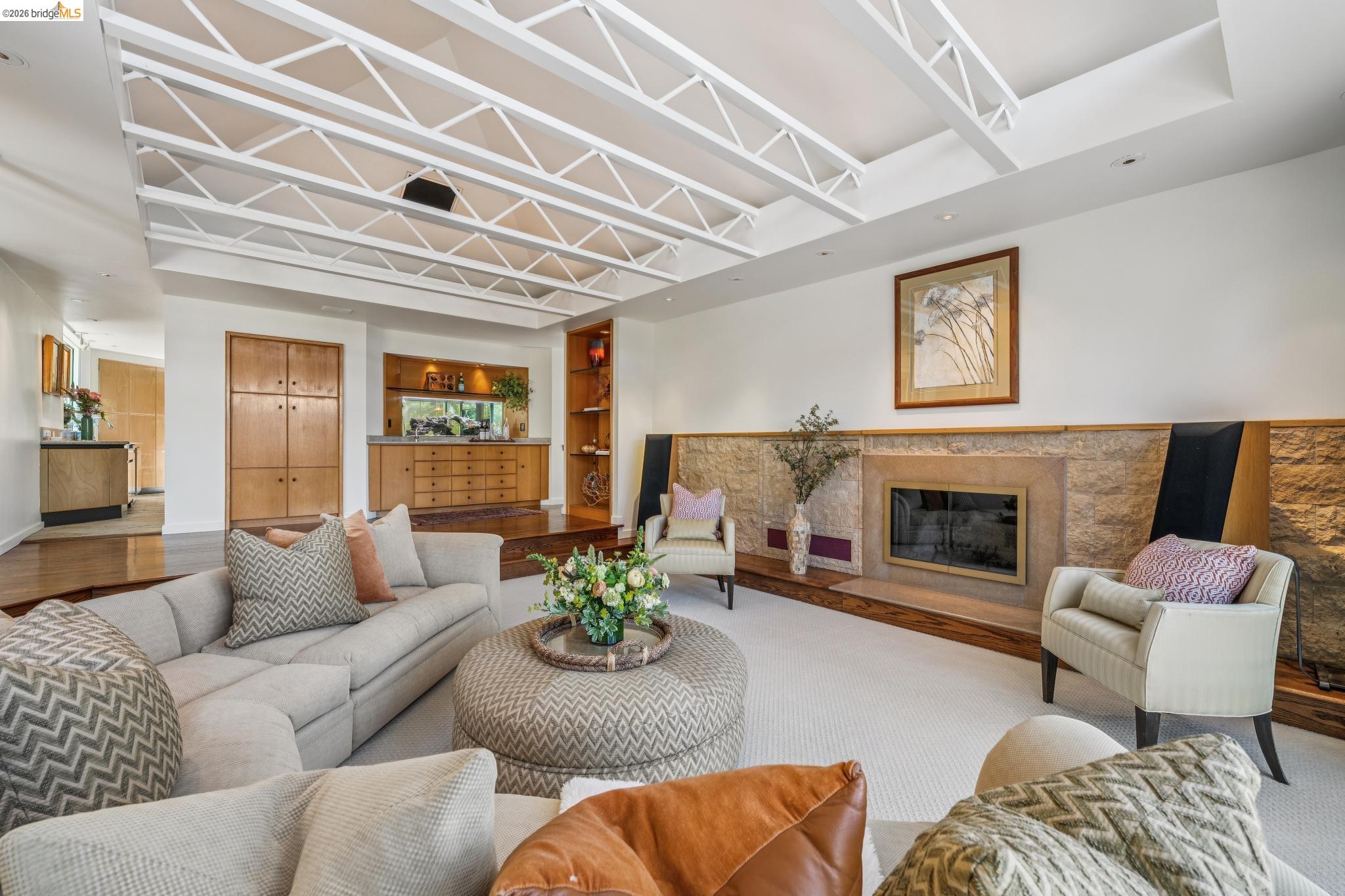 2223 Tunnel Rd, Oakland CA 94611 — photo 17