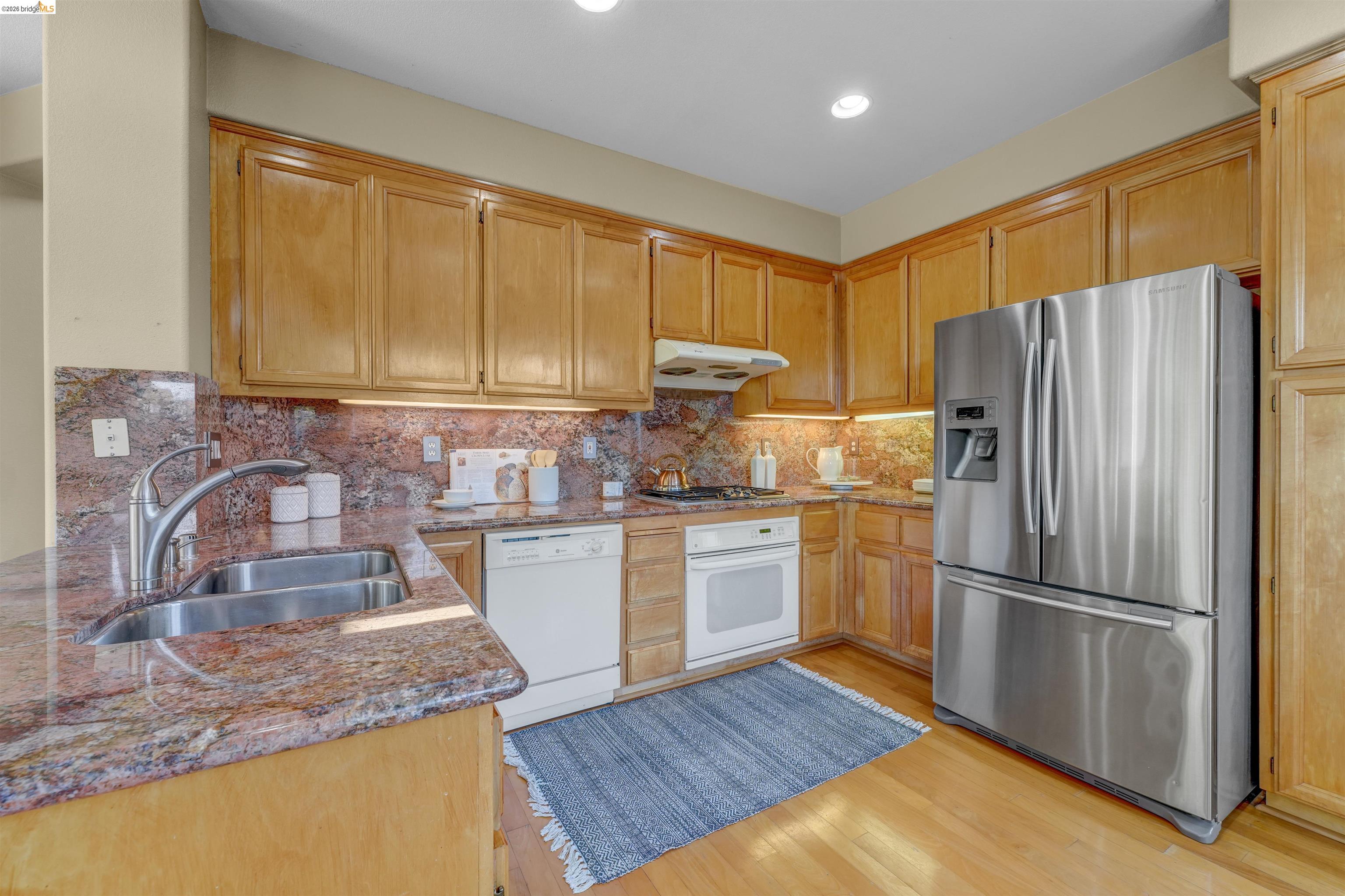 24986 SILVERTHORNE PL, Hayward CA 94544 — photo 19