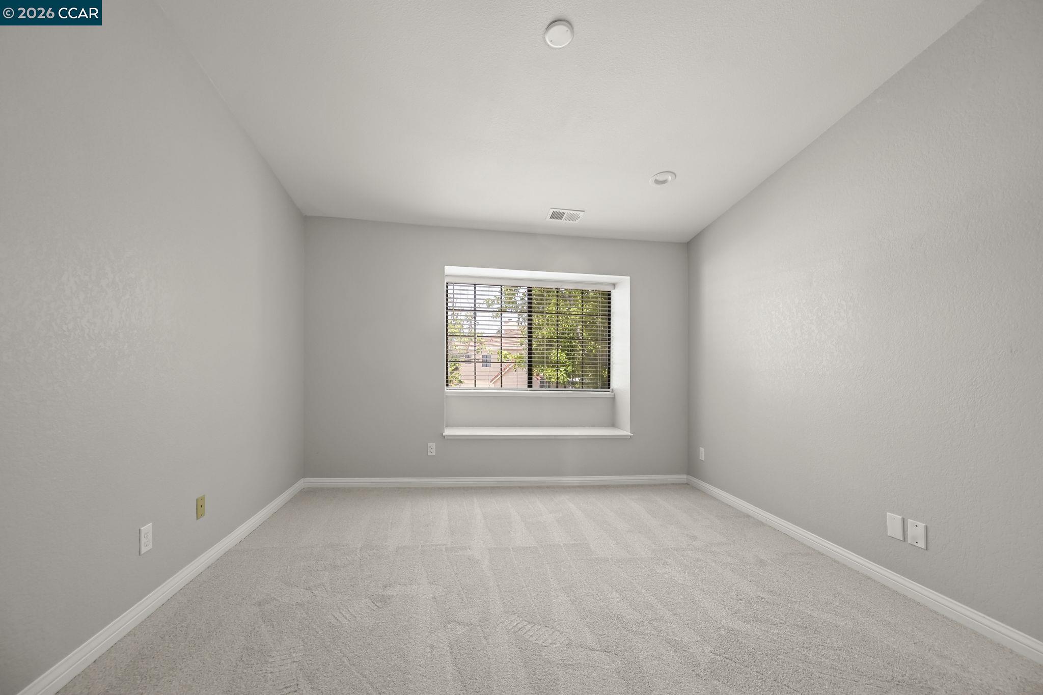 Photo #10: 41137051 Listing: Photo #10