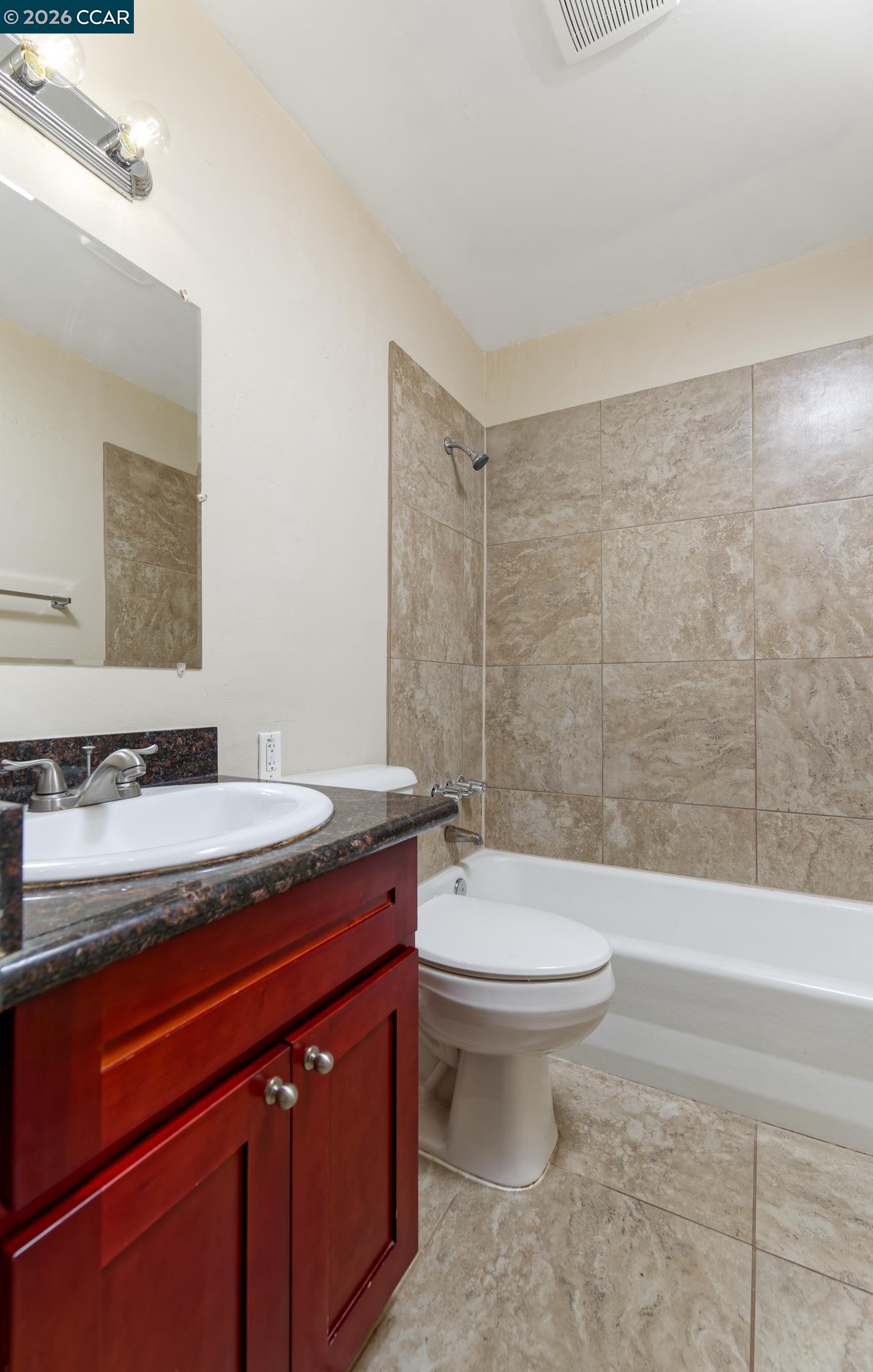 5206 Priscilla Ln, Sacramento CA 95820 — photo 5