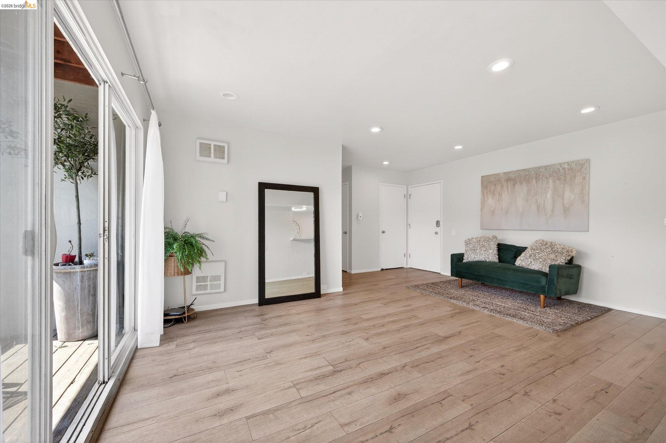 365 Perkins St # 201, Oakland CA 94610 — photo 21