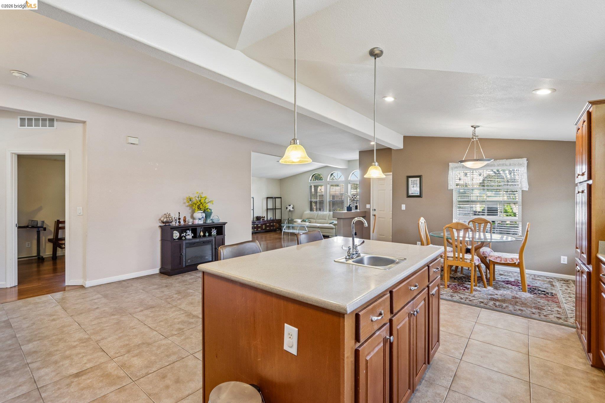 29344 New Hampshire, Hayward CA 94544 — photo 27