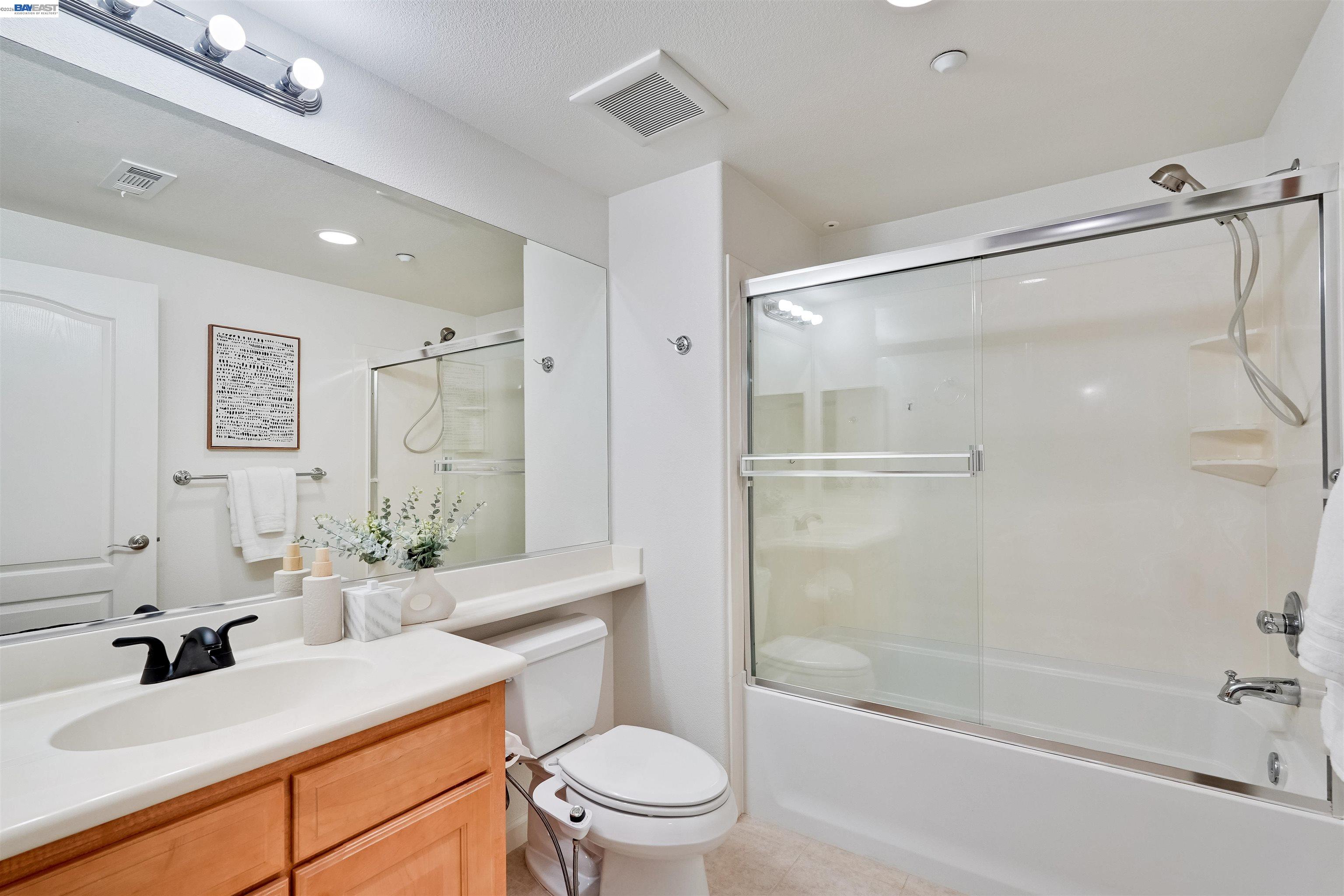 Photo #17: 41137122 Listing: Photo #17