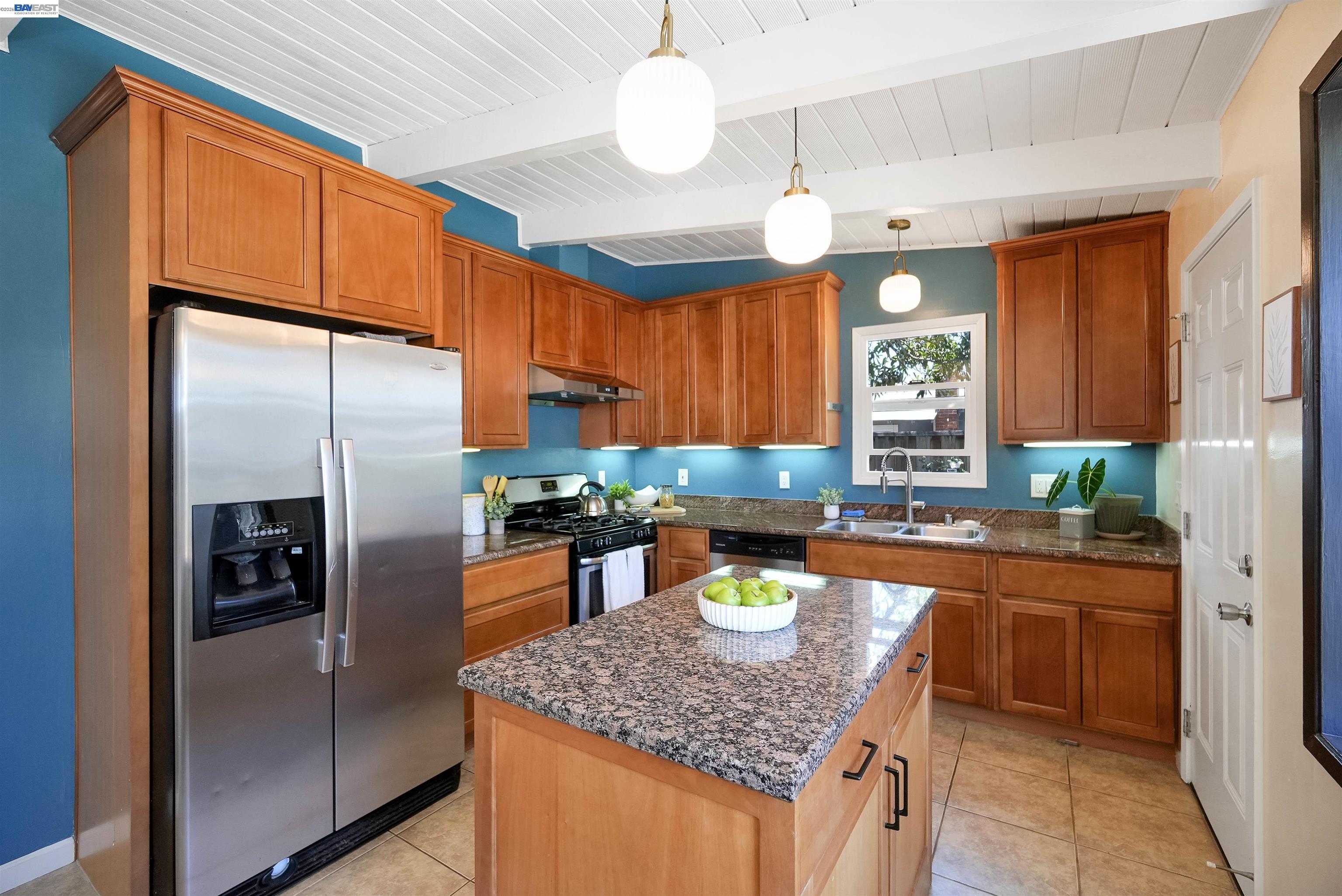 430 Dutchess Ln, Hayward CA 94544 — photo 28