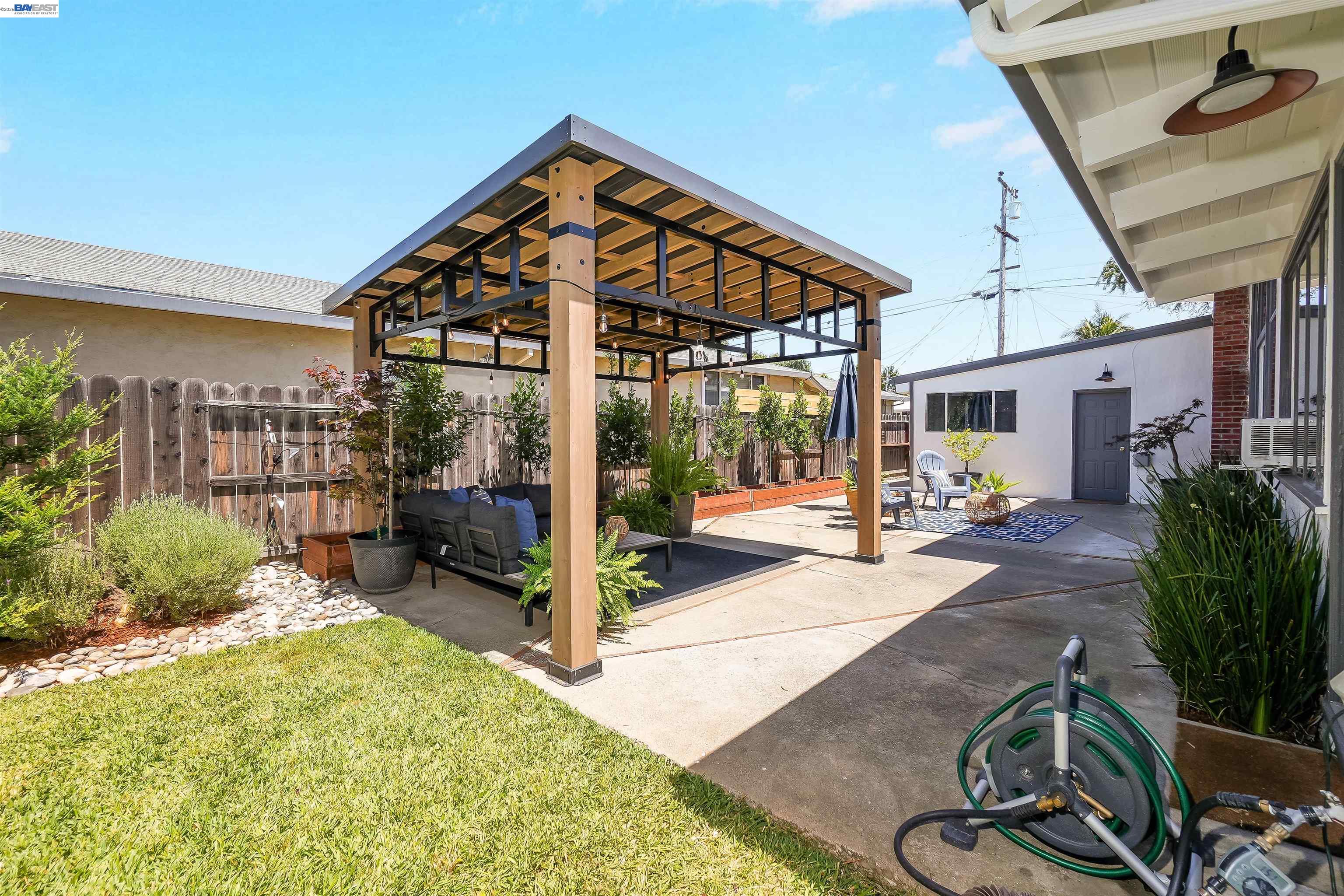 430 Dutchess Ln, Hayward CA 94544 — photo 40