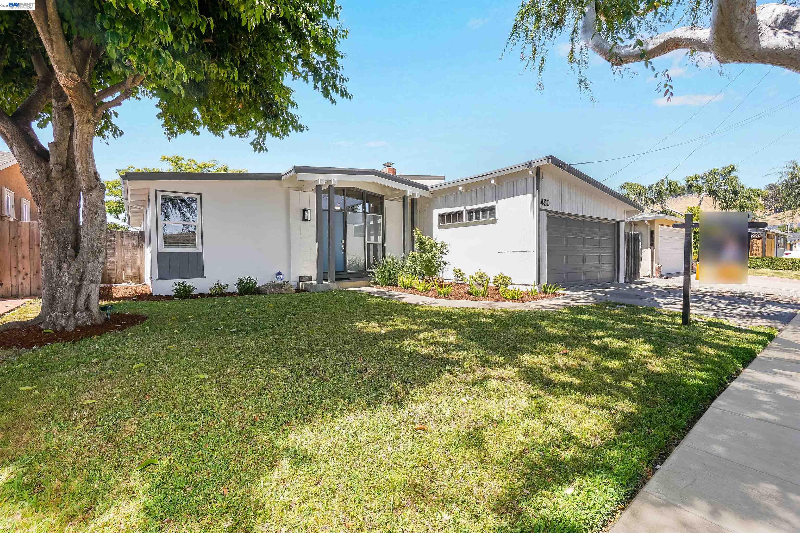 430 Dutchess Ln, Hayward CA 94544 — photo 5