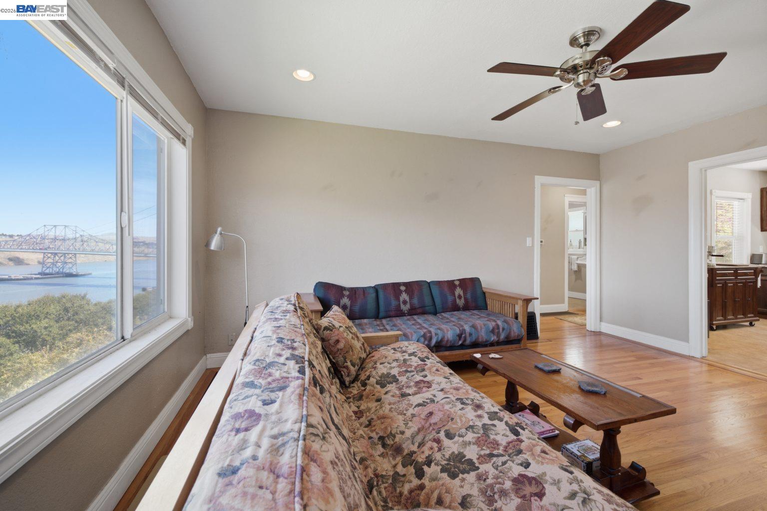 242 Kendall Ave, Crockett CA 94525 — photo 44