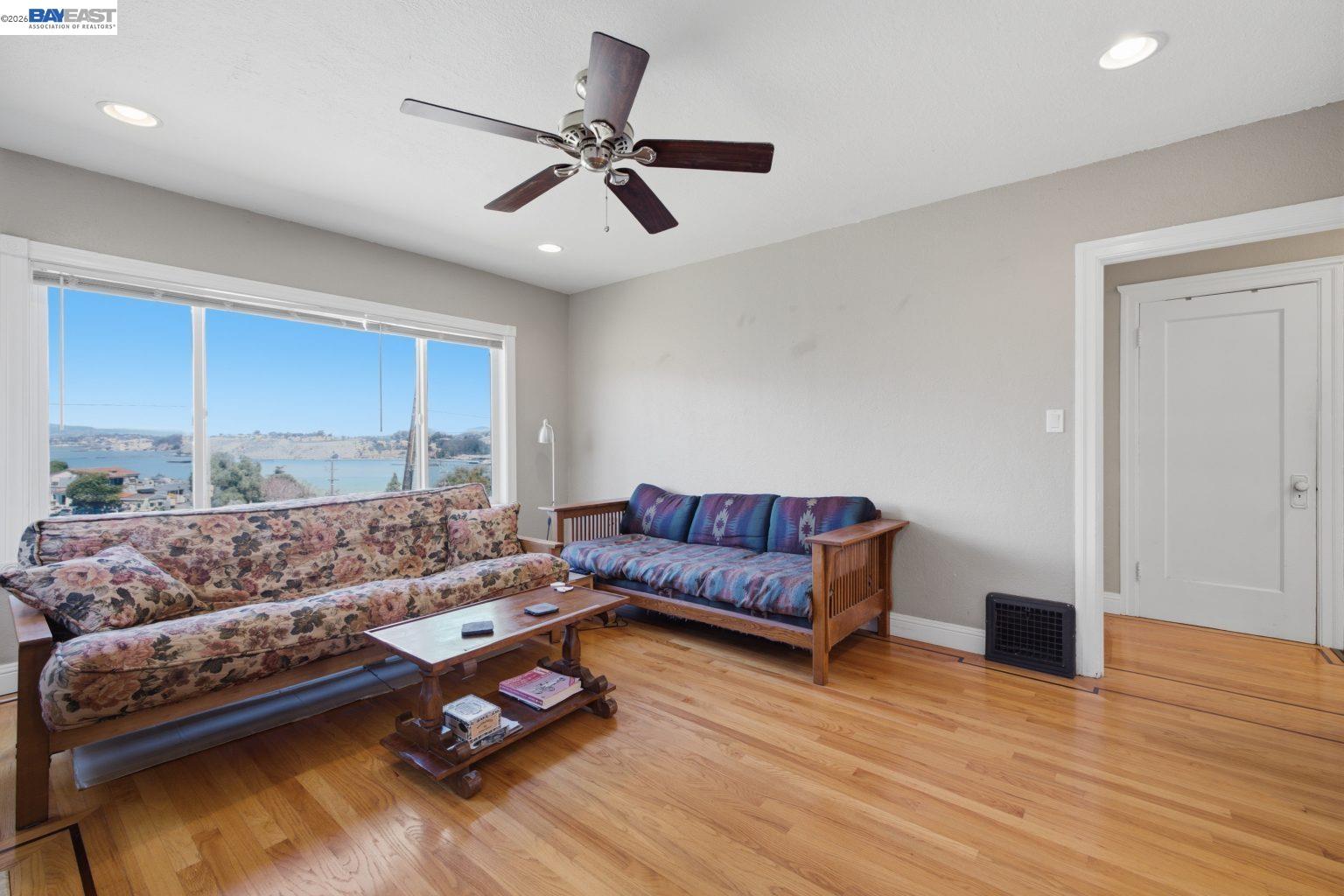 242 Kendall Ave, Crockett CA 94525 — photo 46