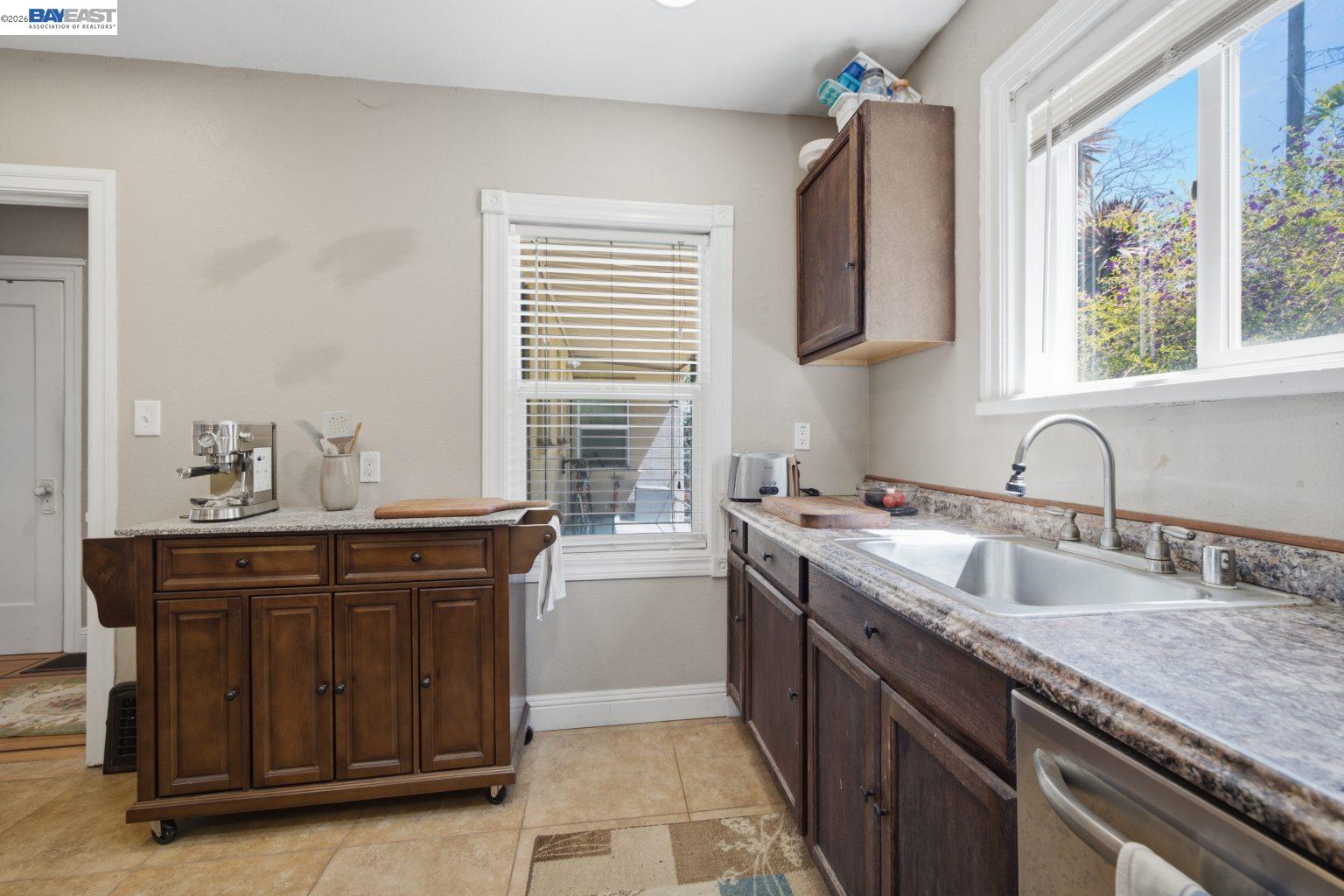242 Kendall Ave, Crockett CA 94525 — photo 51