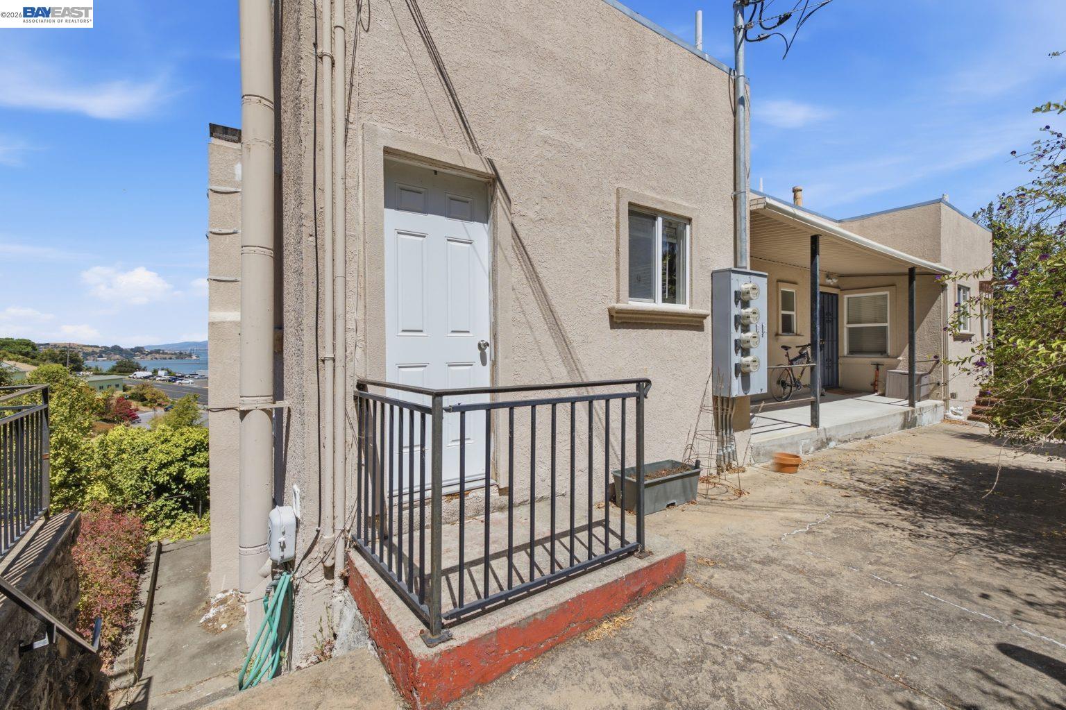 242 Kendall Ave, Crockett CA 94525 — photo 57