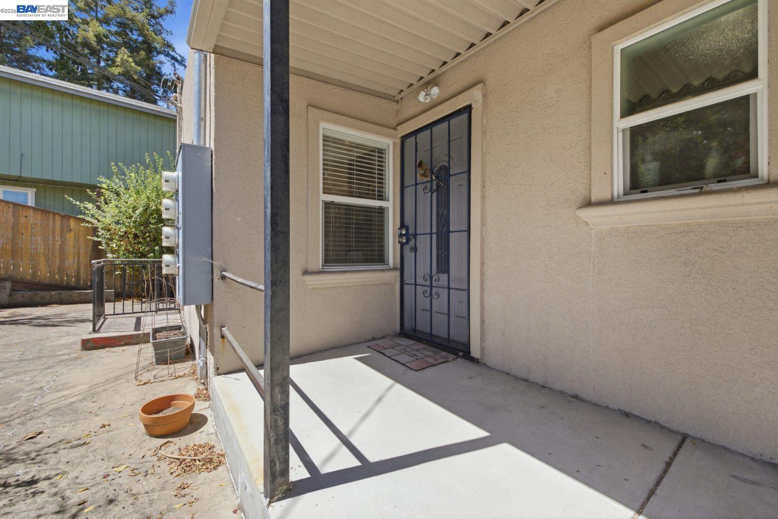 242 Kendall Ave, Crockett CA 94525 — photo 58