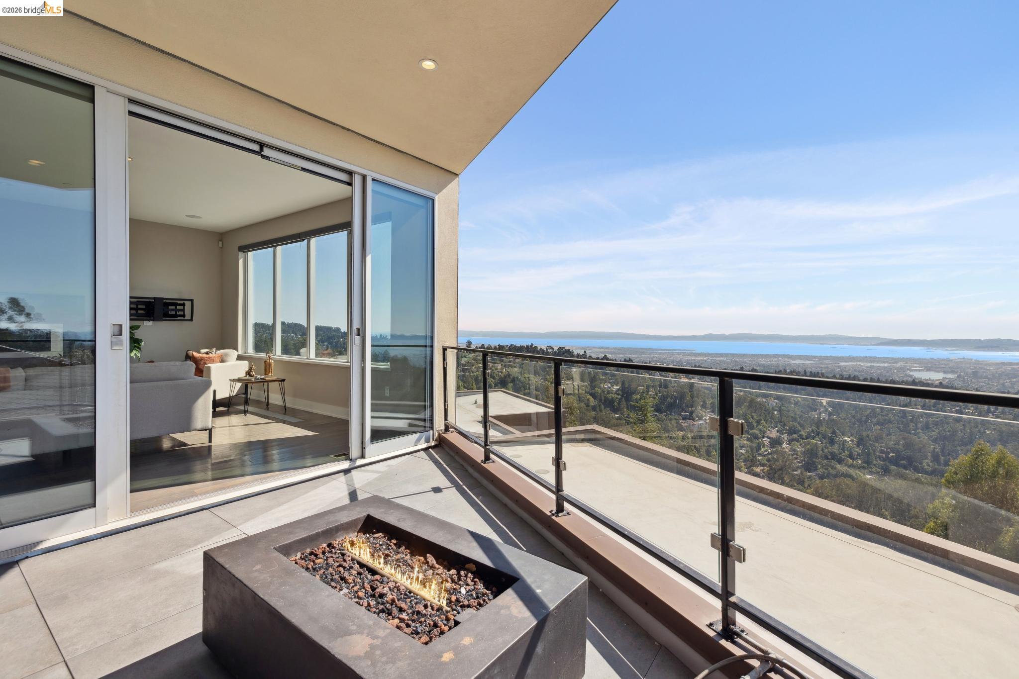 25 Diablo Dr, Oakland CA 94611 — photo 32