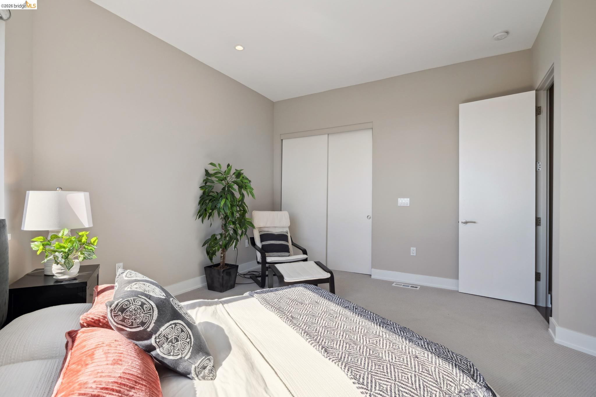 25 Diablo Dr, Oakland CA 94611 — photo 36