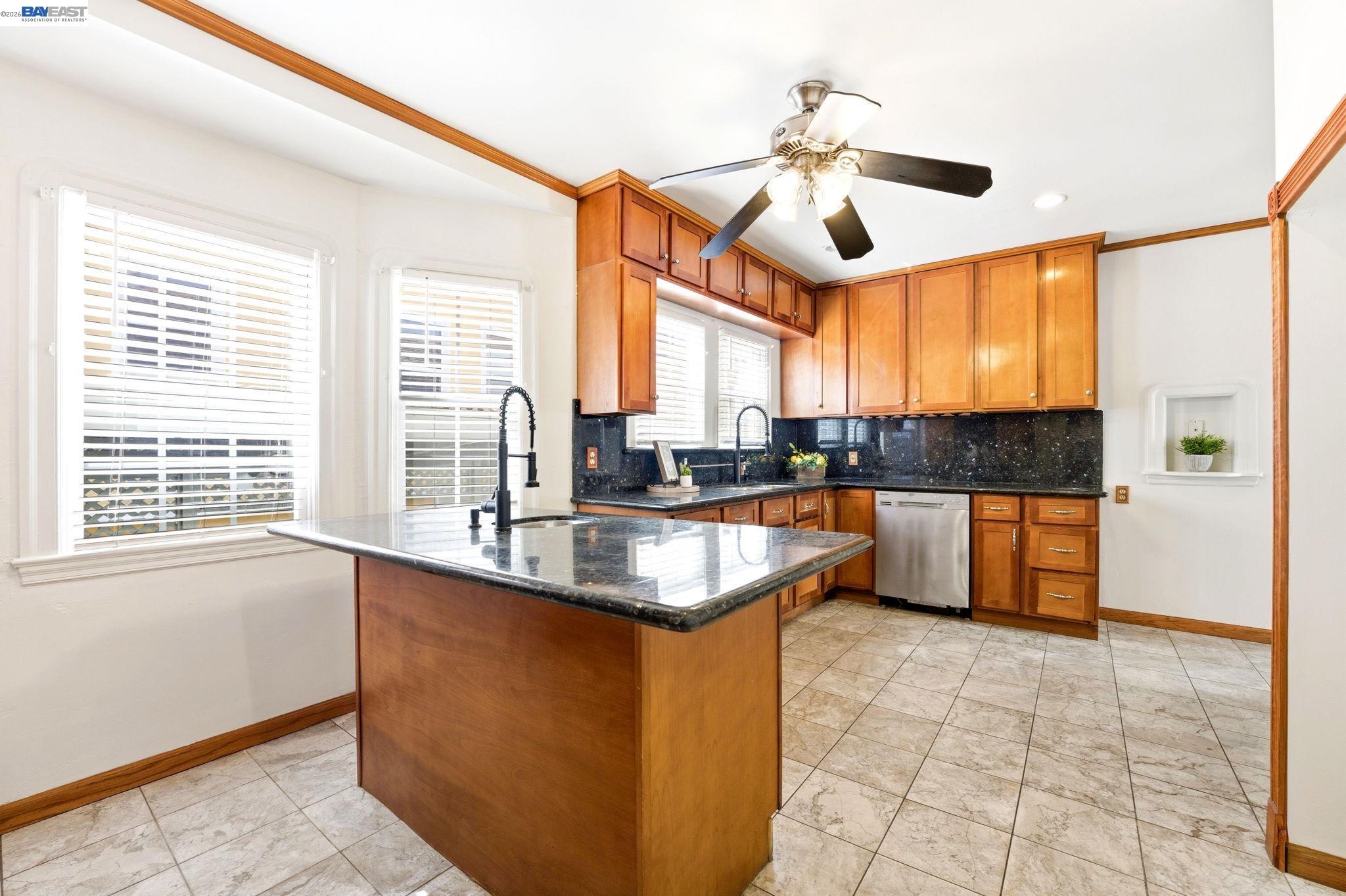 5814 Fleming Ave, Oakland CA 94605 — photo 29