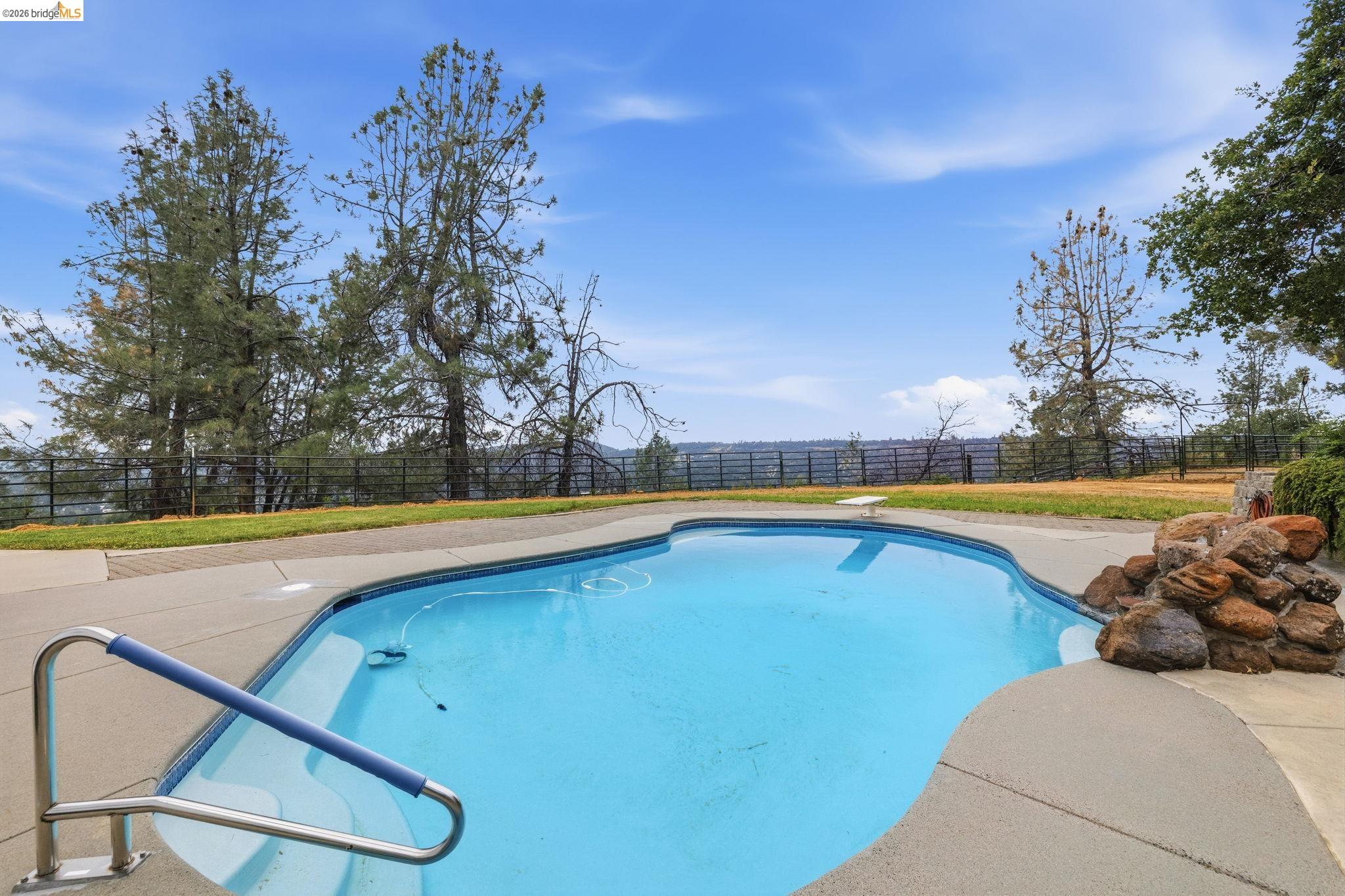 19466 Mira Monte Rd, Tuolumne CA 95379 — photo 38