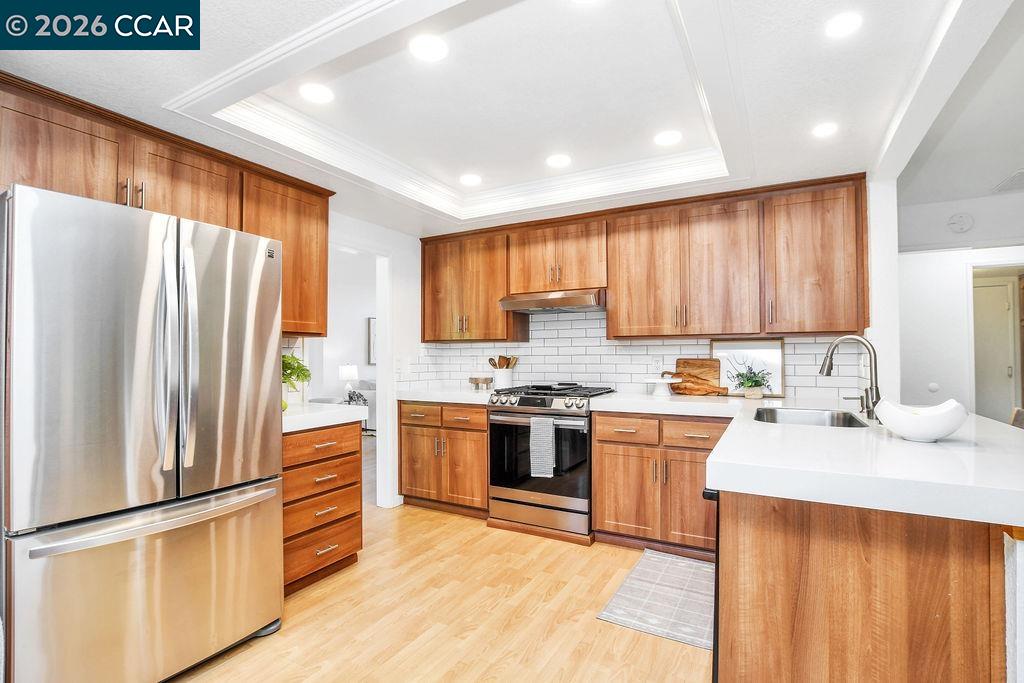 2246 Bridgeport Way, Martinez CA 94553 — photo 9