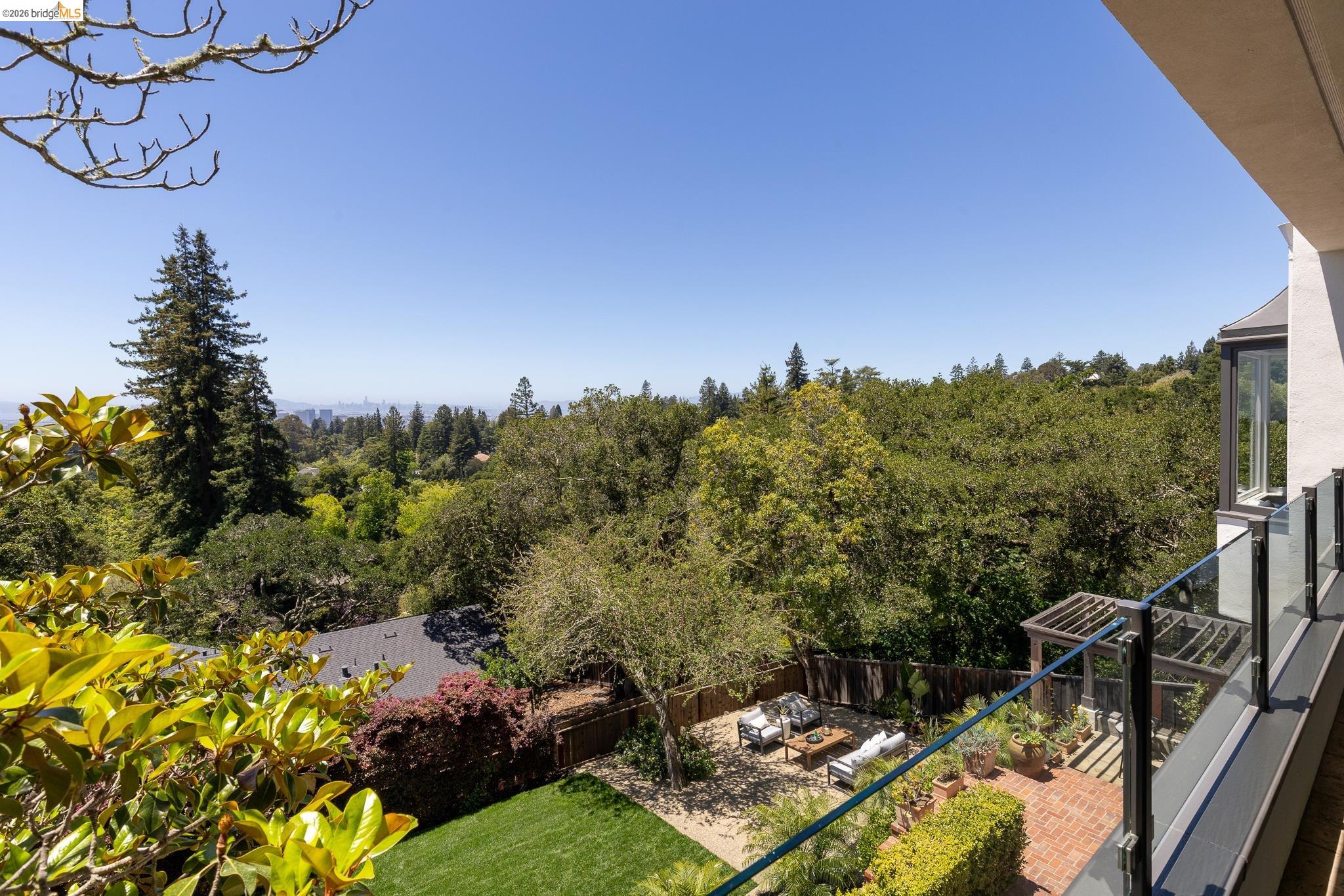110 Somerset Rd, Piedmont CA 94611 — photo 13
