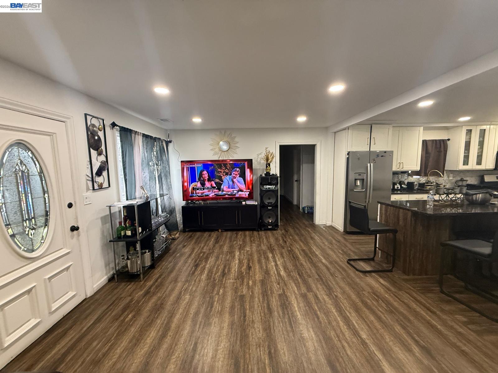 674 CLARA, Oakland CA 94603 — photo 17