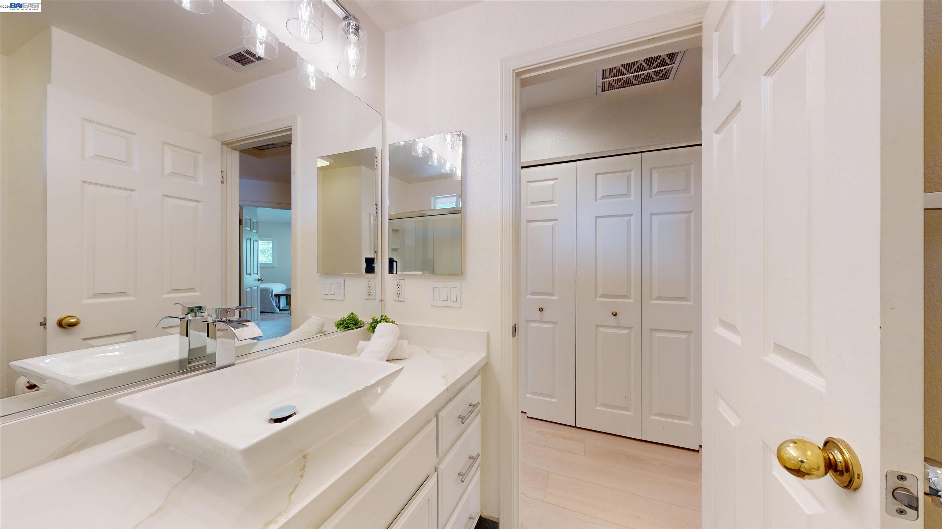 Photo #23: 41137245 Listing: Photo #23