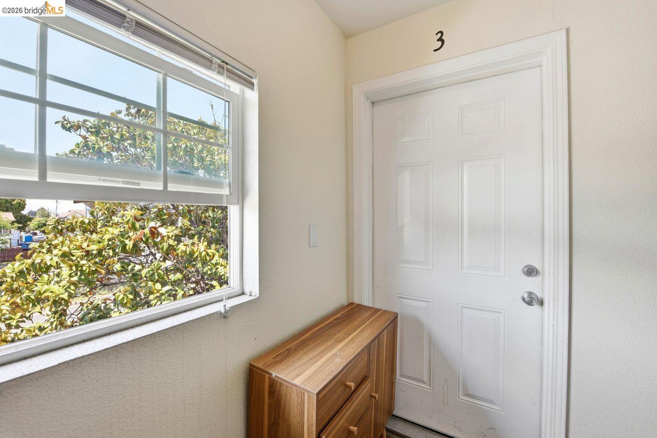 5936 Martin Luther King Jr Way, Oakland CA 94609 — photo 33