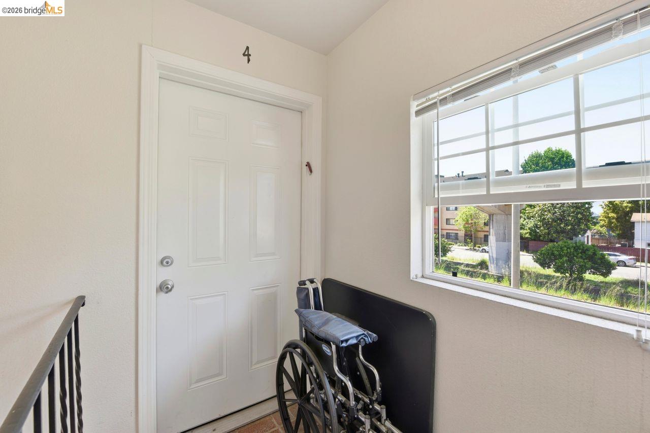 5936 Martin Luther King Jr Way, Oakland CA 94609 — photo 34