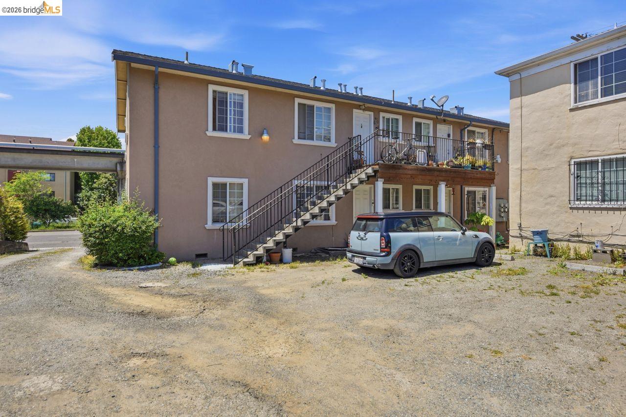 5936 Martin Luther King Jr Way, Oakland CA 94609 — photo 8