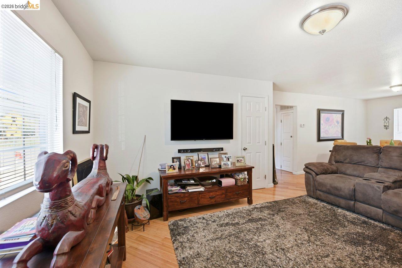 5936 Martin Luther King Jr Way, Oakland CA 94609 — photo 72