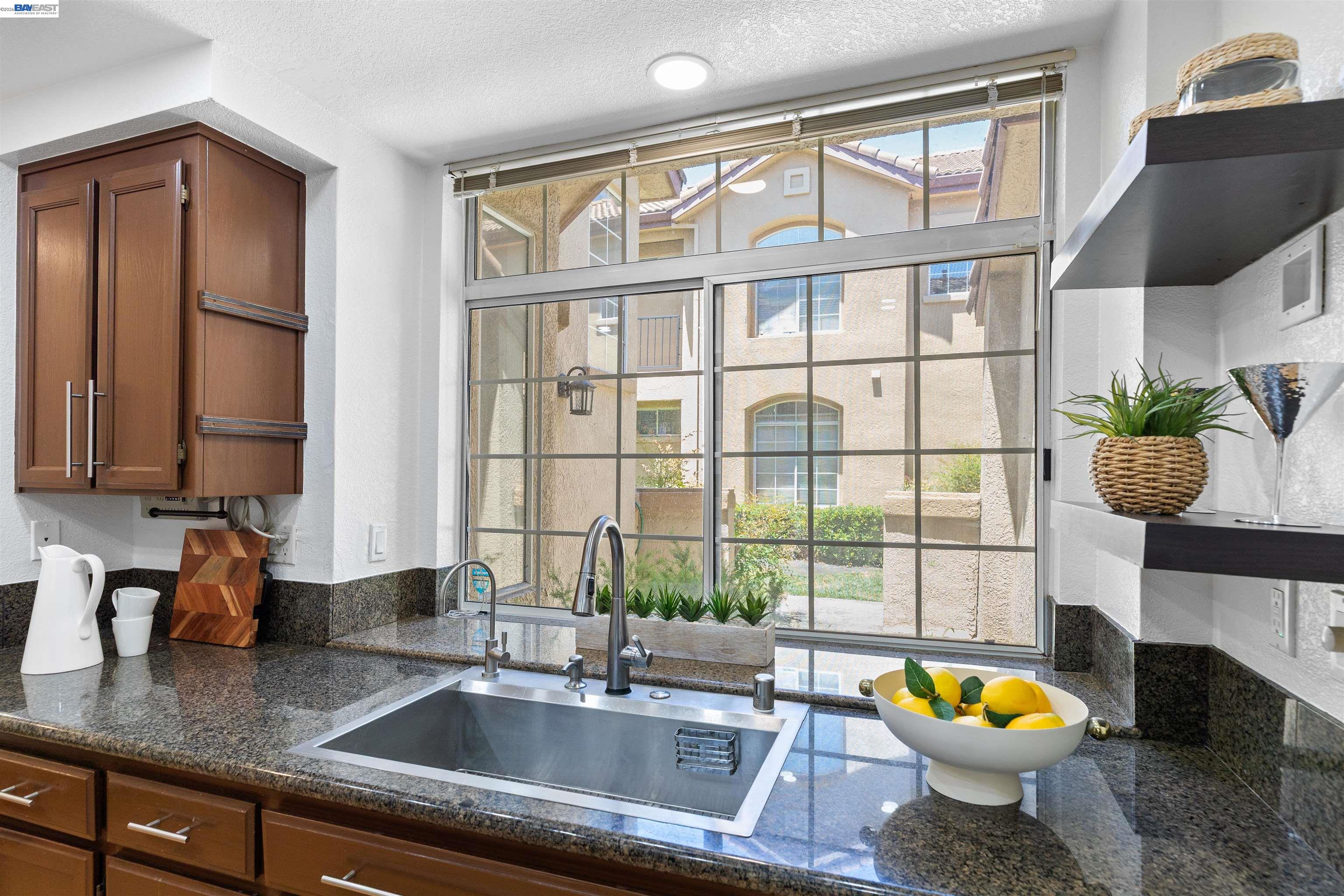 Photo #9: 41137270 Listing: Photo #9