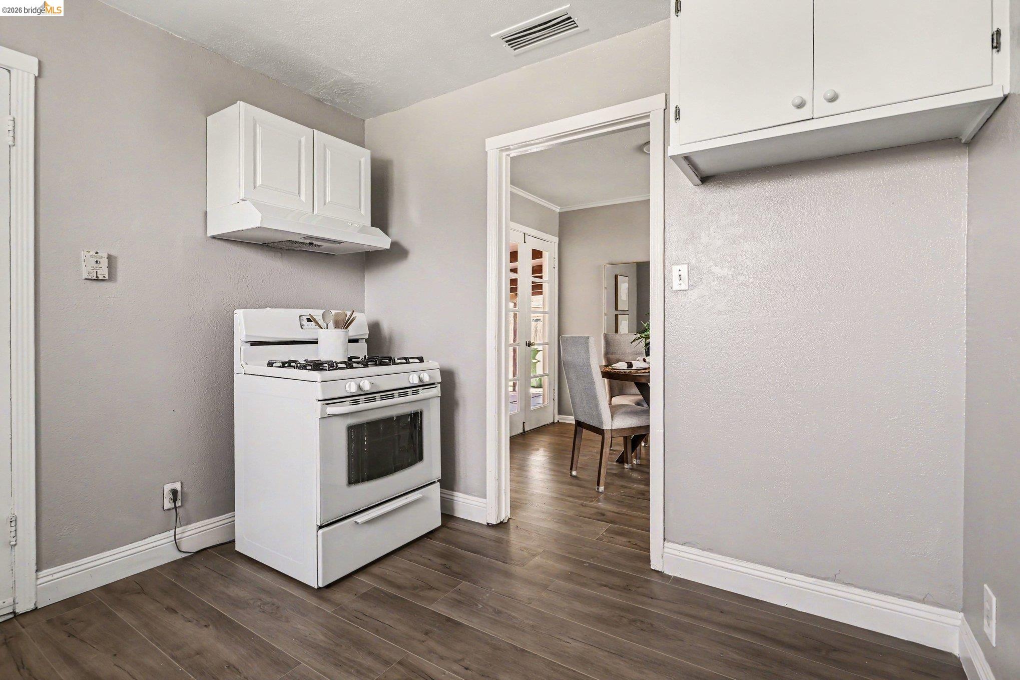 250 W 23Rd St, Tracy CA 95376 — photo 9
