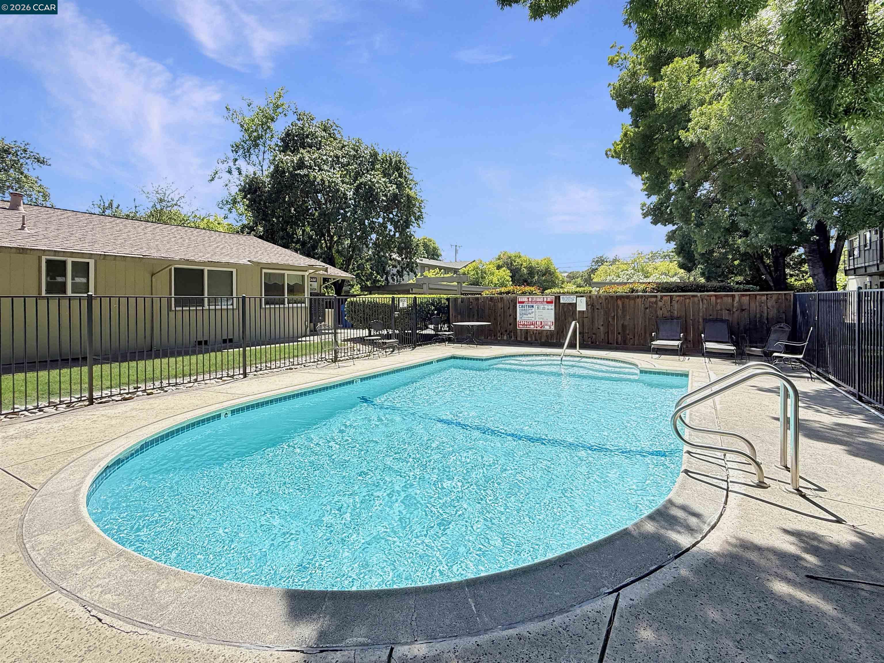 Photo #31: 41137274 Listing: Photo #31