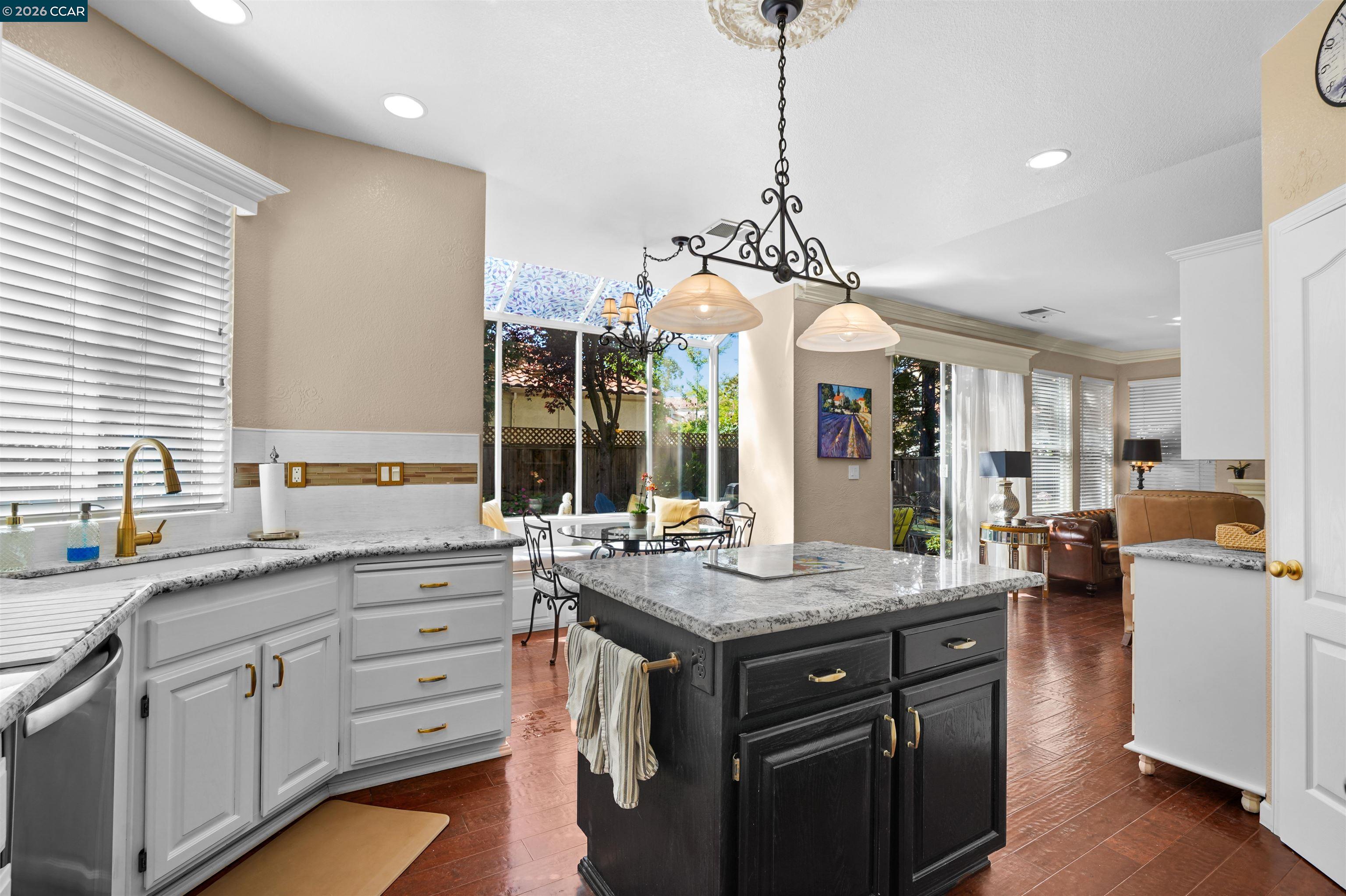 5300 Clearbrook Drive, Concord CA 94521 — photo 9