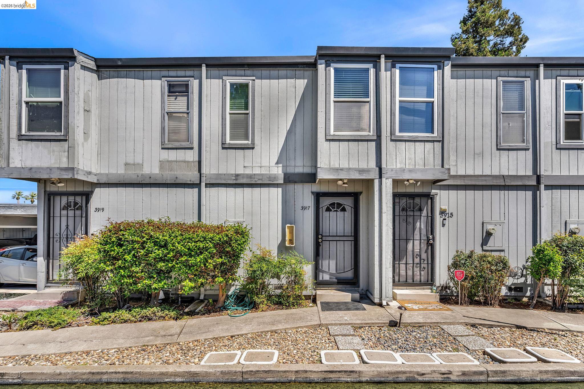 Photo #3: 41137284 Listing: Photo #3