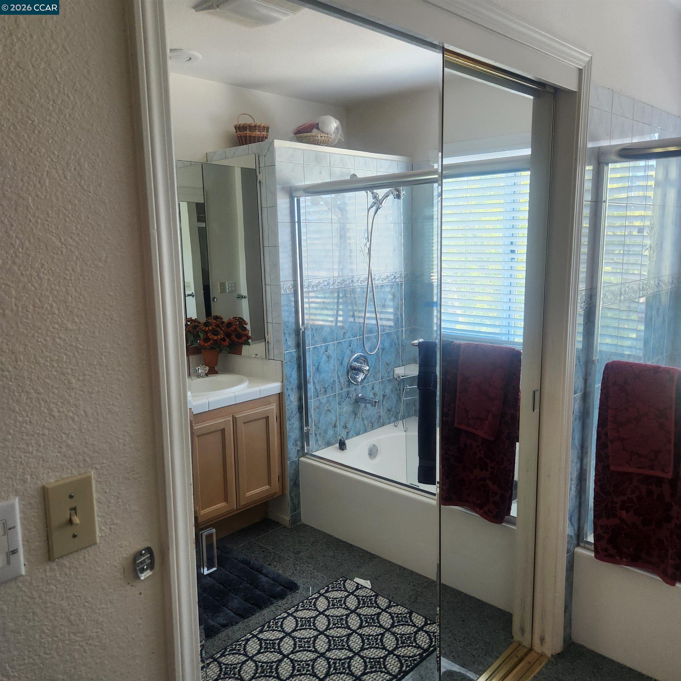 331 Avalon Cir, Pittsburg CA 94565 — photo 11
