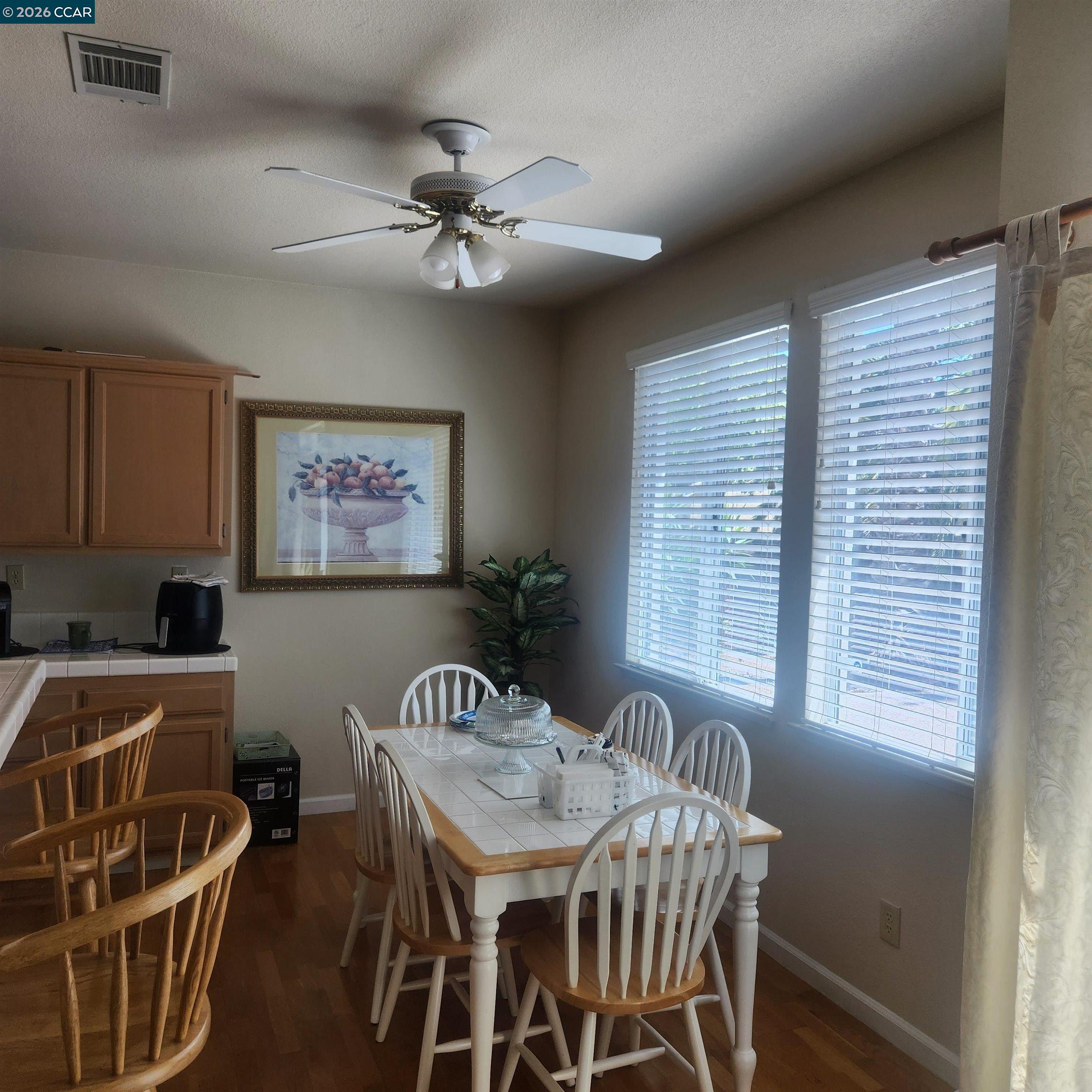 331 Avalon Cir, Pittsburg CA 94565 — photo 6