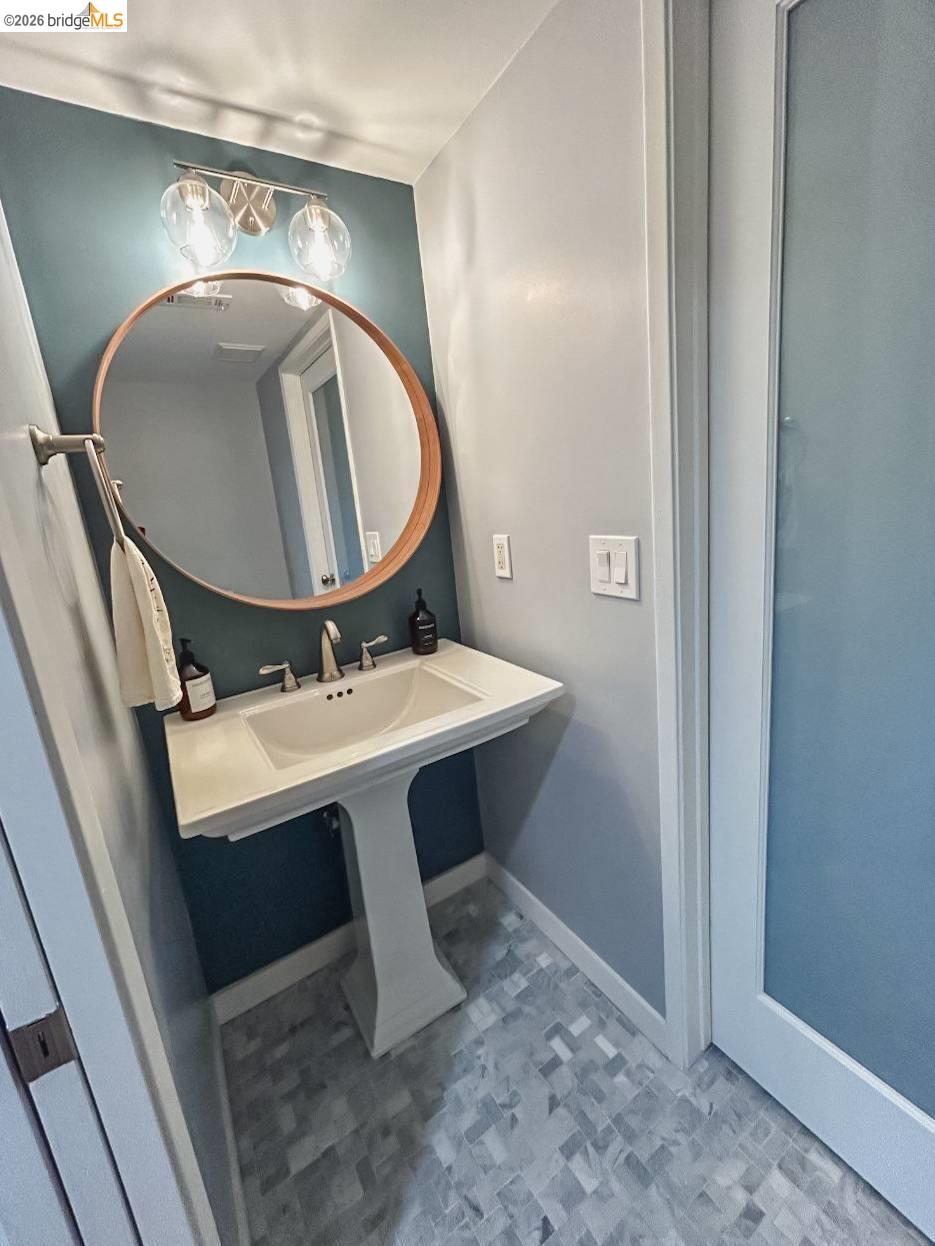 1321 Crown Dr, Alameda CA 94501 — photo 17