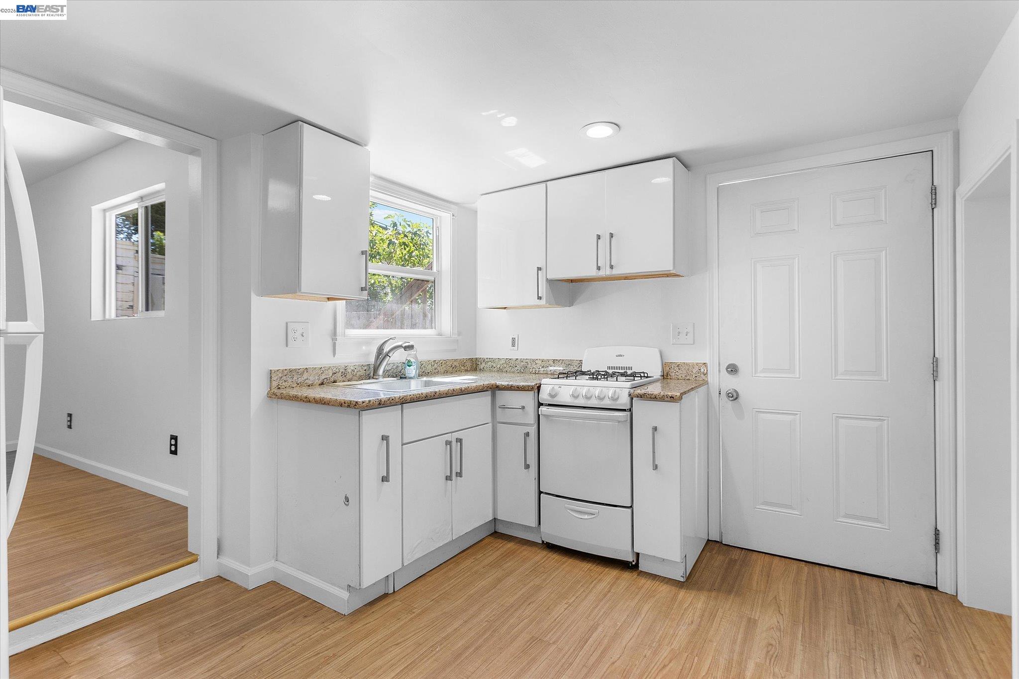 3246 MLK Jr. Way, Oakland CA 94609 — photo 36