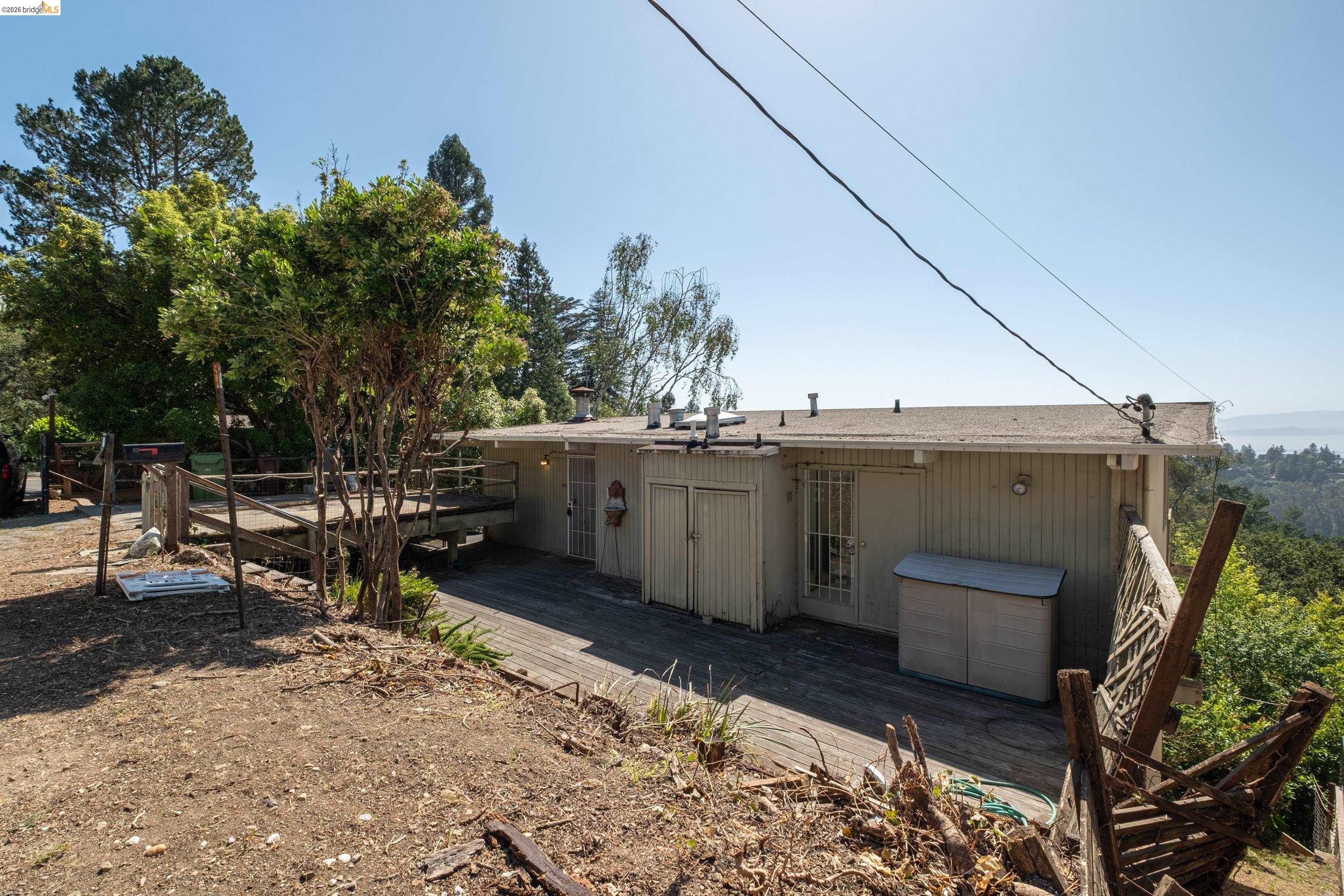 7279 Snake Rd