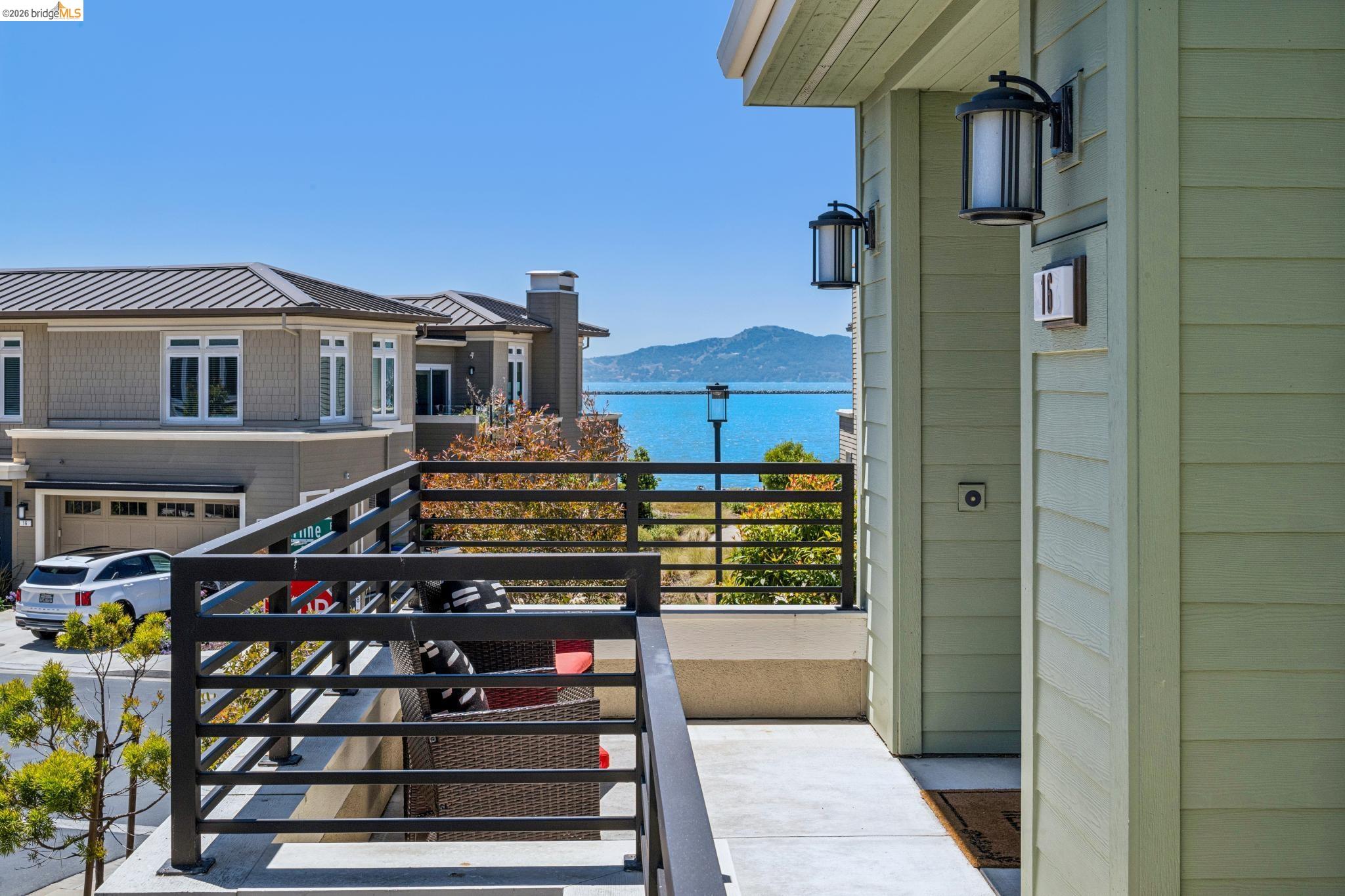 Photo #2: 41137316 Listing: Photo #2