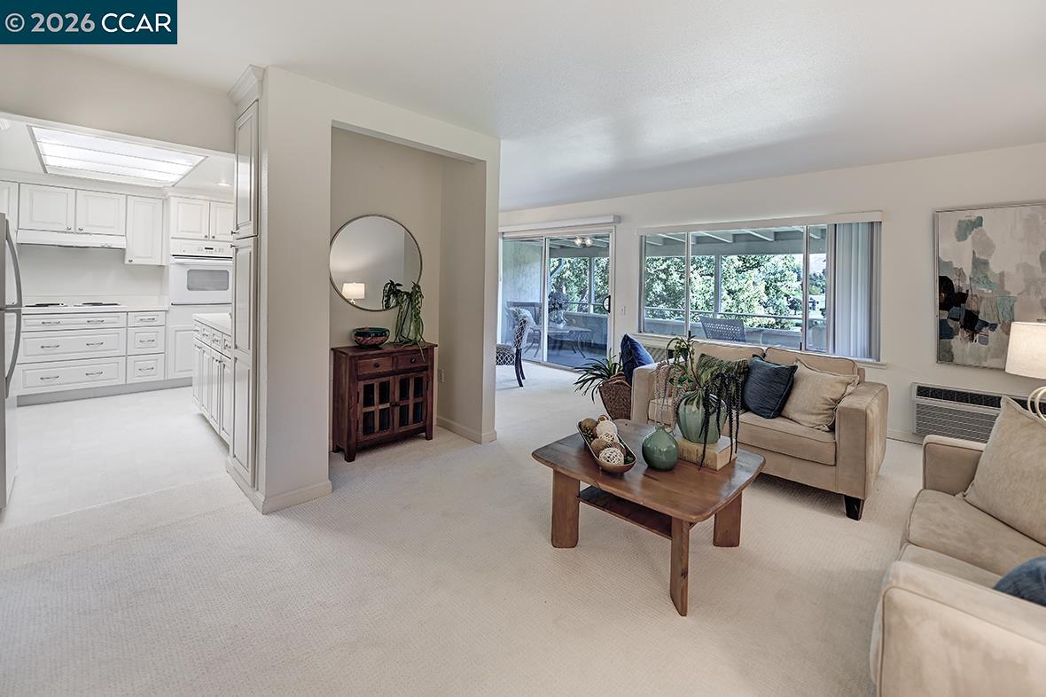 3136 Tice Creek Dr # 5, Walnut Creek CA 94595 — photo 4