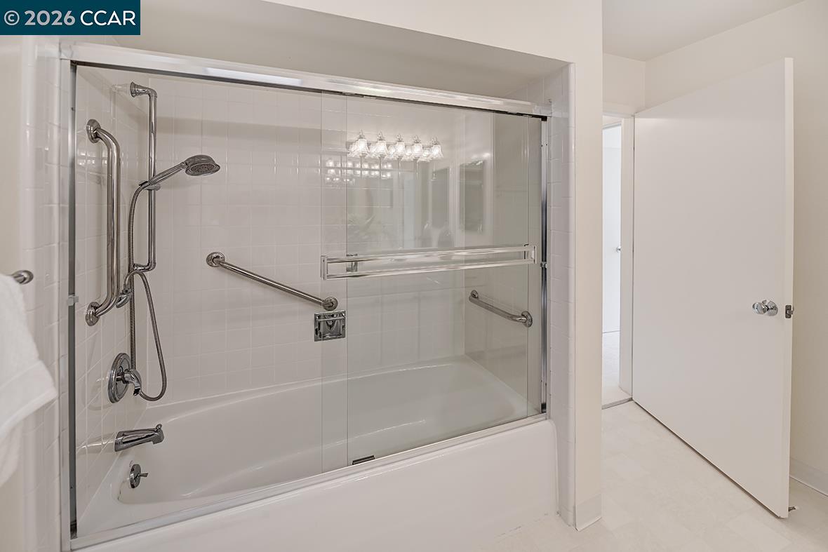 3136 Tice Creek Dr # 5, Walnut Creek CA 94595 — photo 31