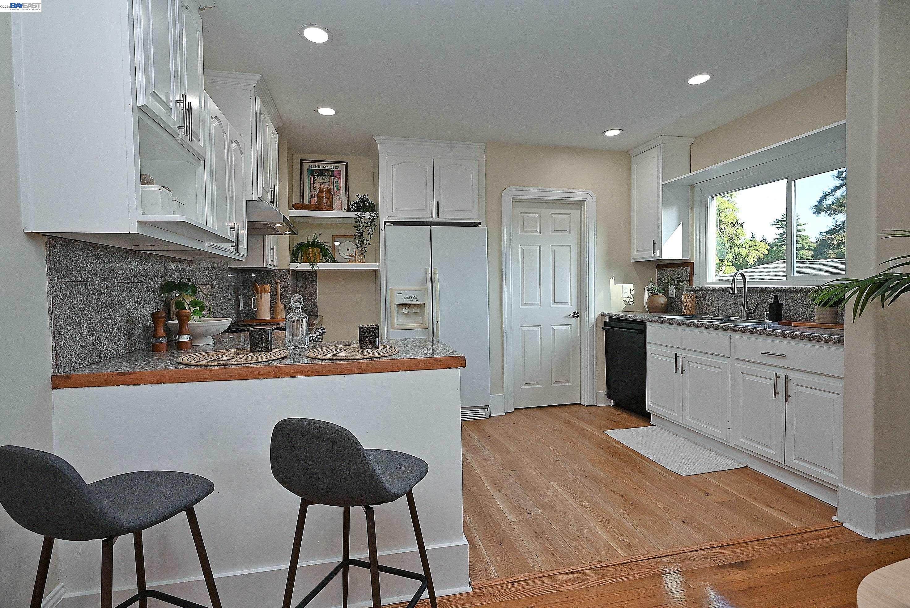 2732 Garden St, Oakland CA 94601 — photo 15